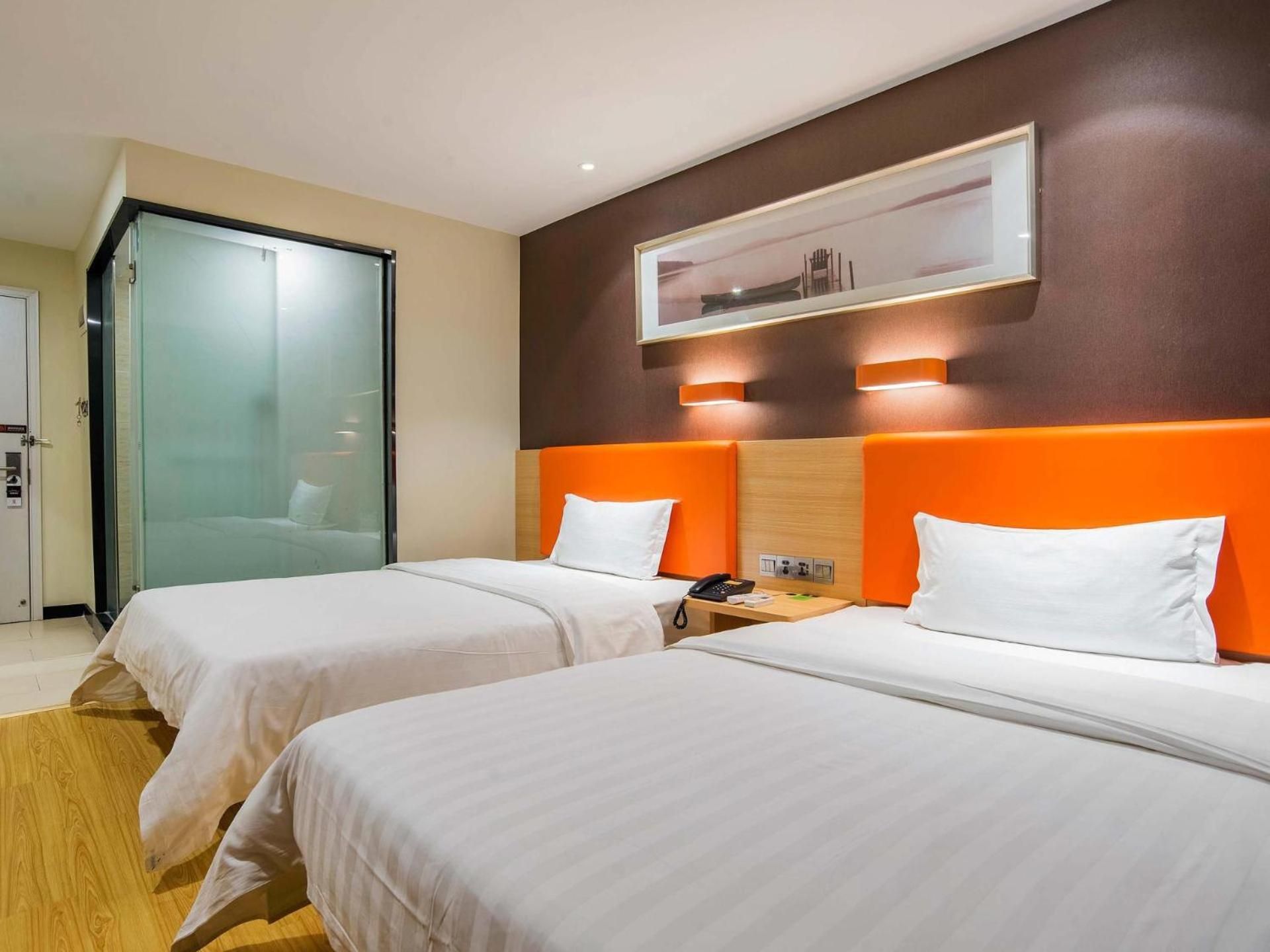 Premium Deluxe Twin Room