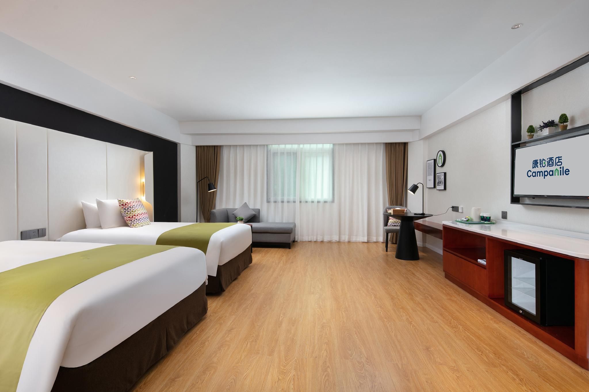 Twin Deluxe Room