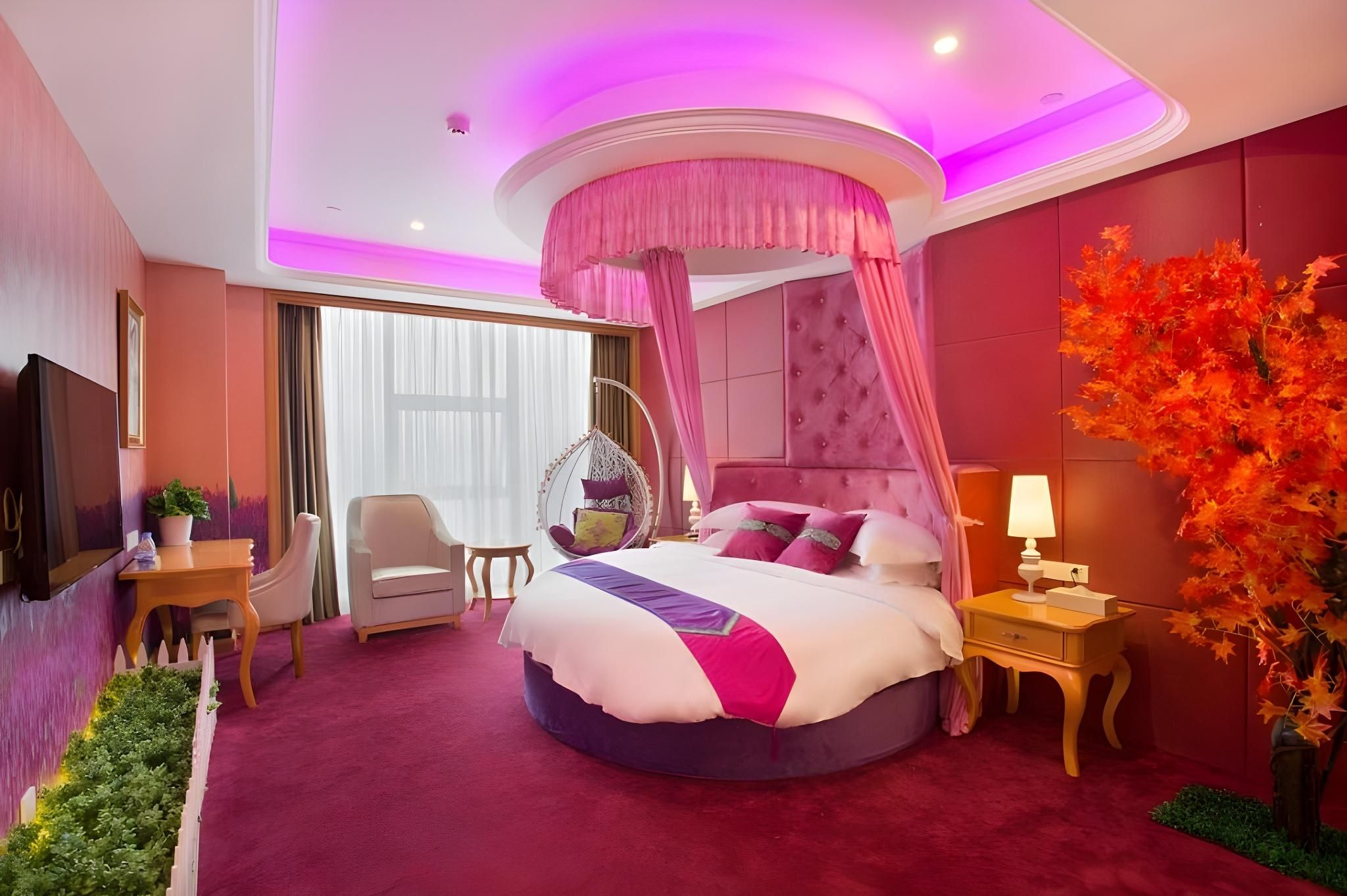Vienna - Romance Themed Bed Room