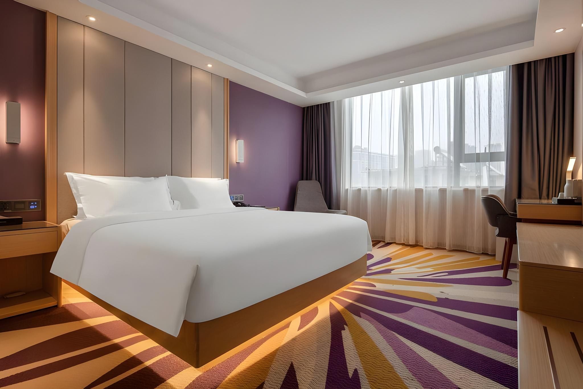 WH - Deluxe Bed Room