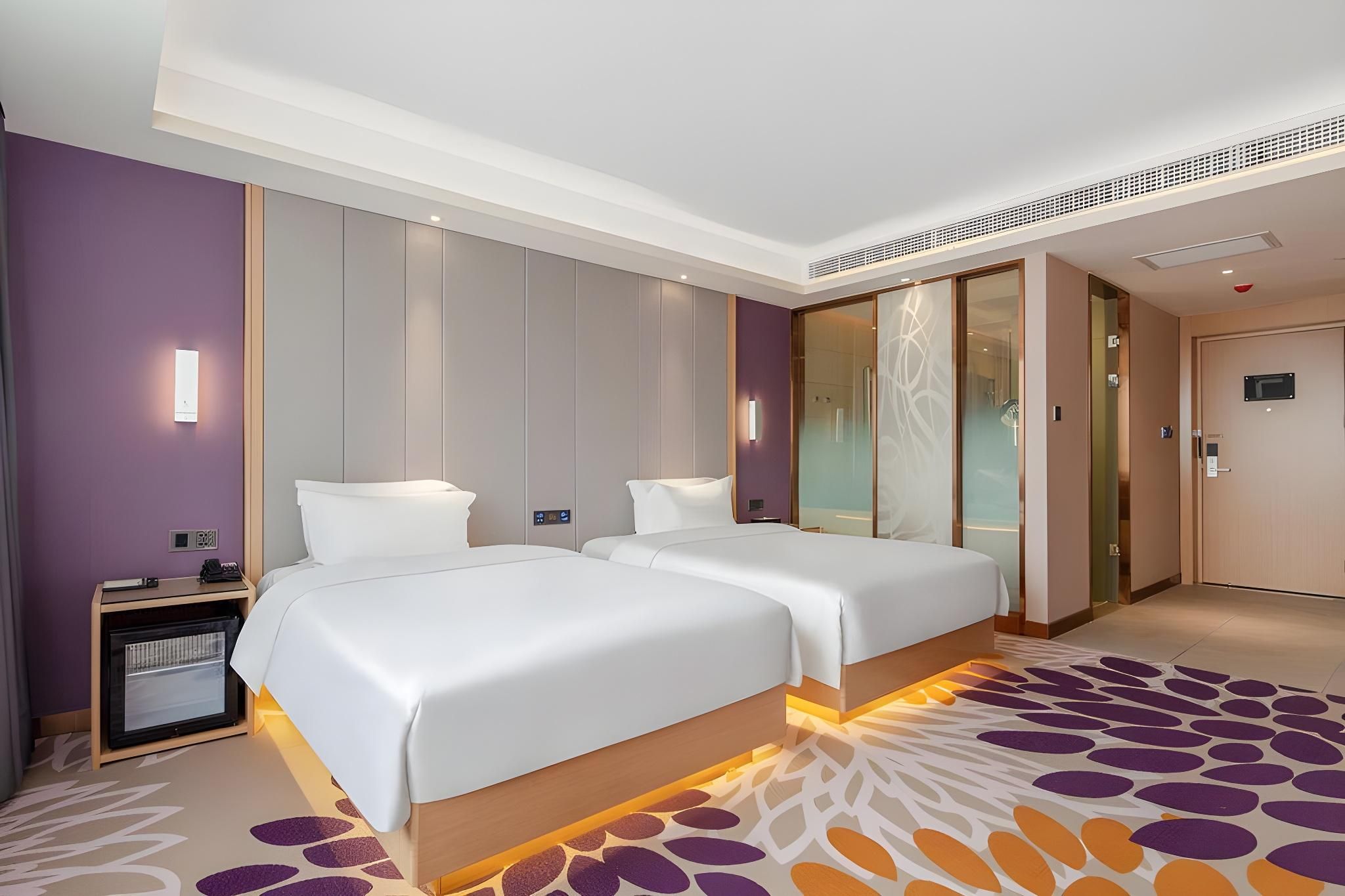 WH - Deluxe Bed Room
