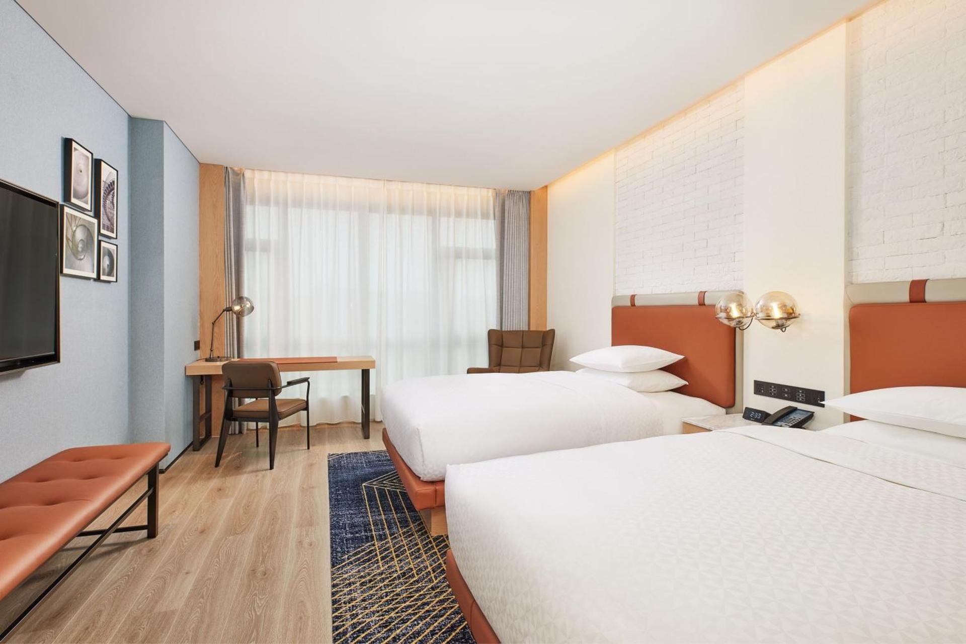 Standard Double Room with City View