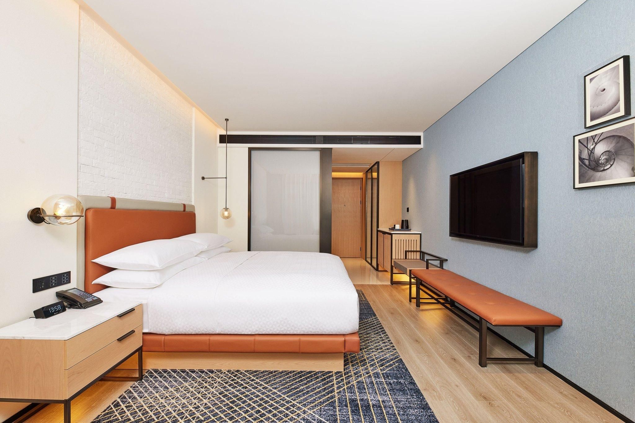 Standard King Room, Guest room, 1 King, City view