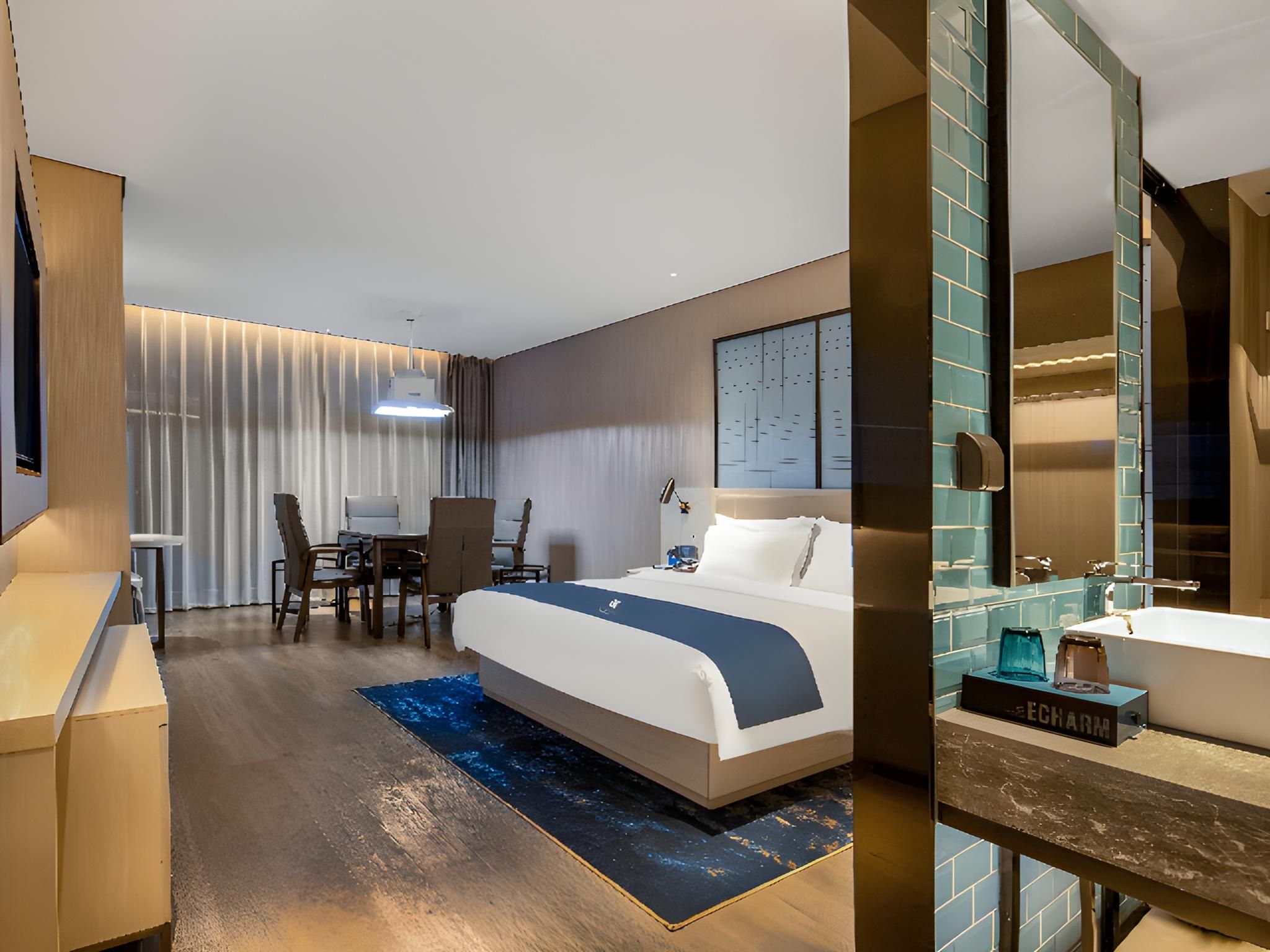 Dossen - Deluxe Bed Room