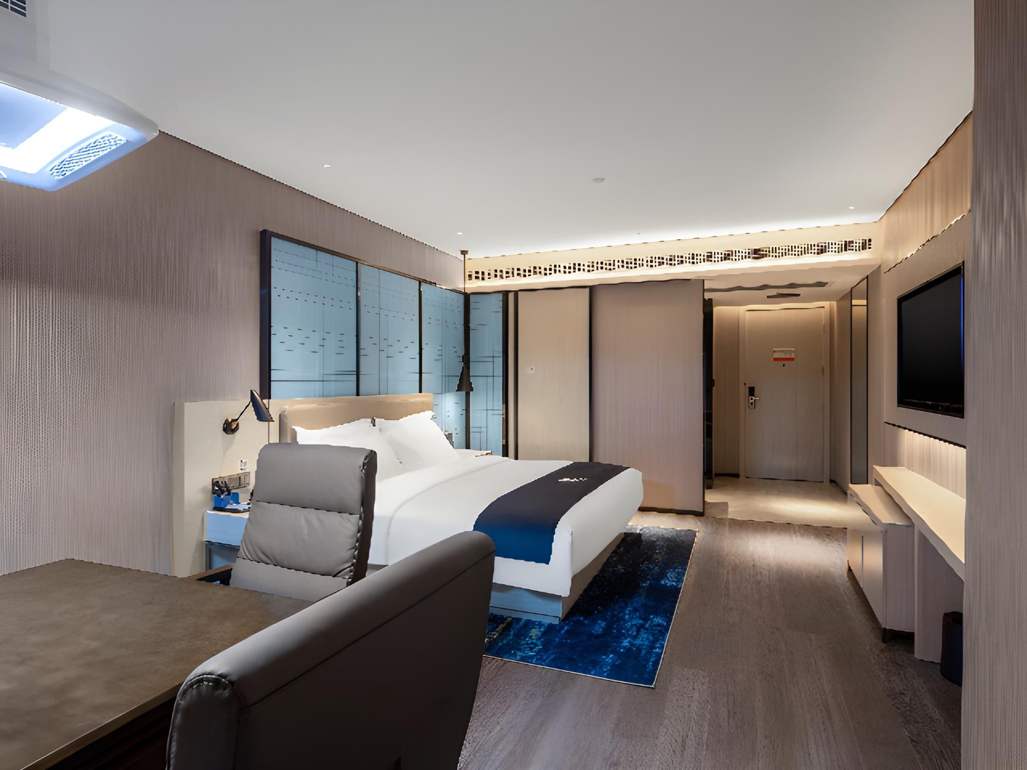 Dossen - Deluxe Bed Room