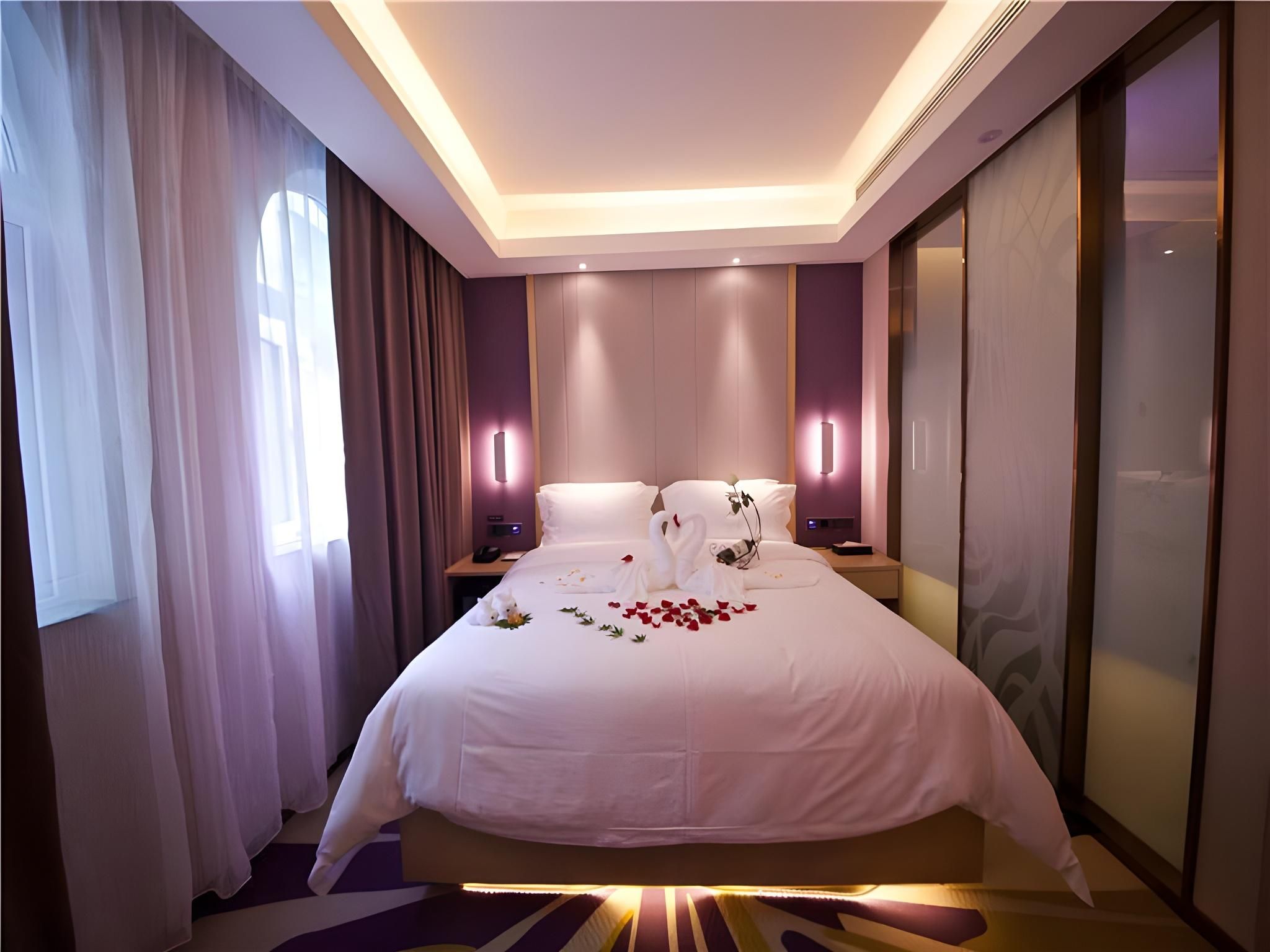 Romantic Double Room