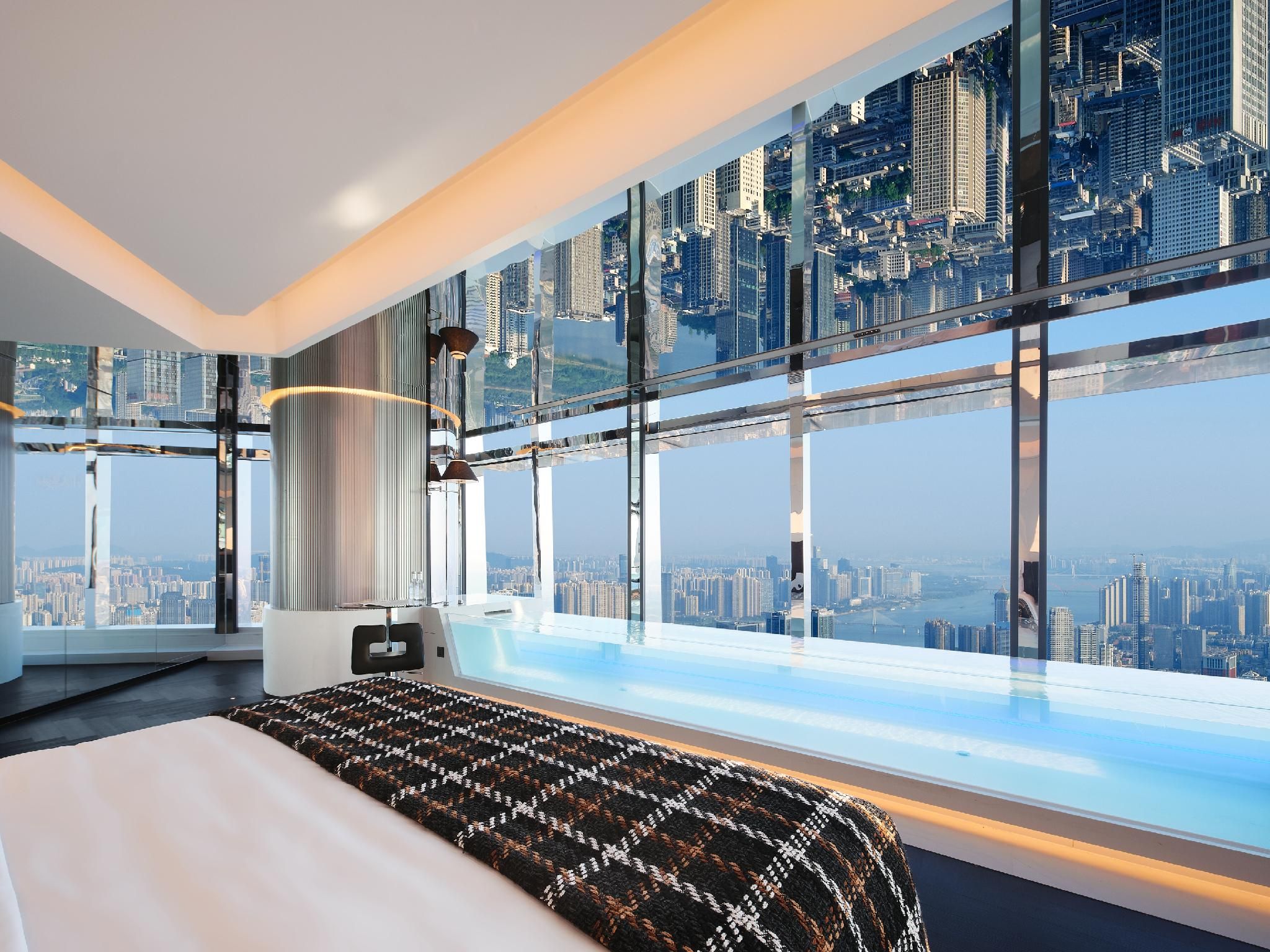 City View King Suite - 5-Meter Bathtub