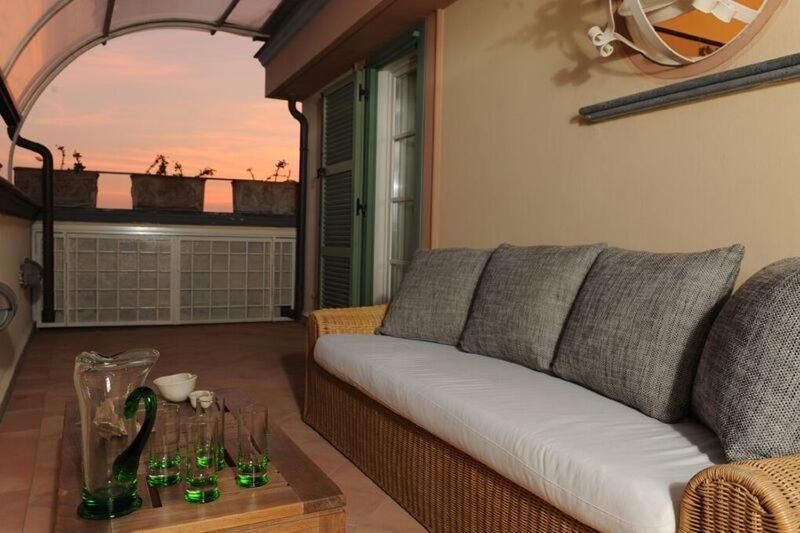 Deluxe Suite with Sea View