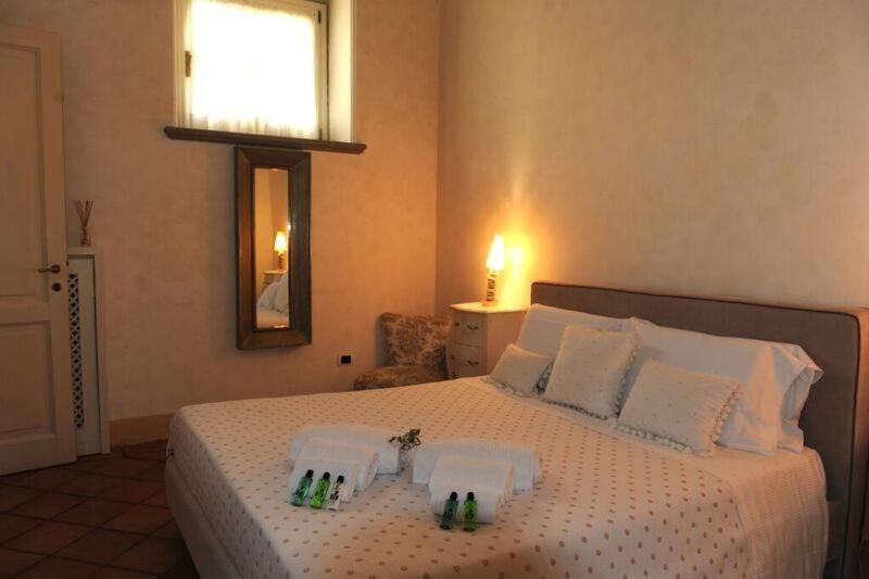 King Room with Window