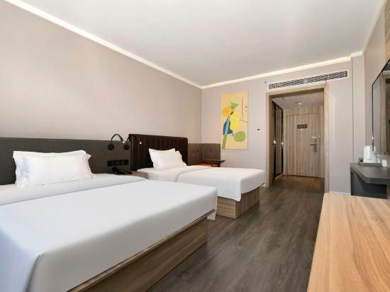 Twin Superior Room