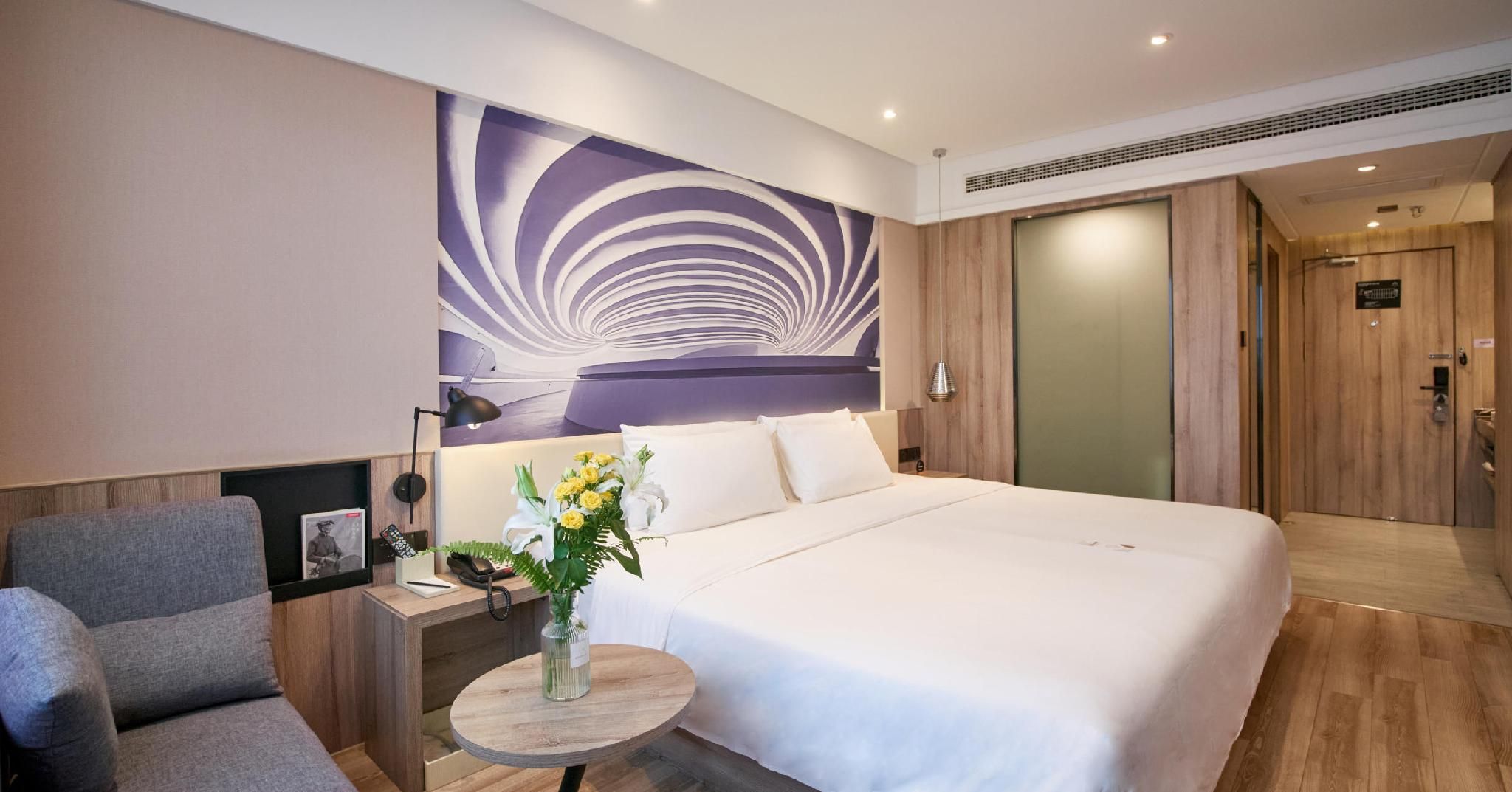 Executive room, Guest room, 1 Queen