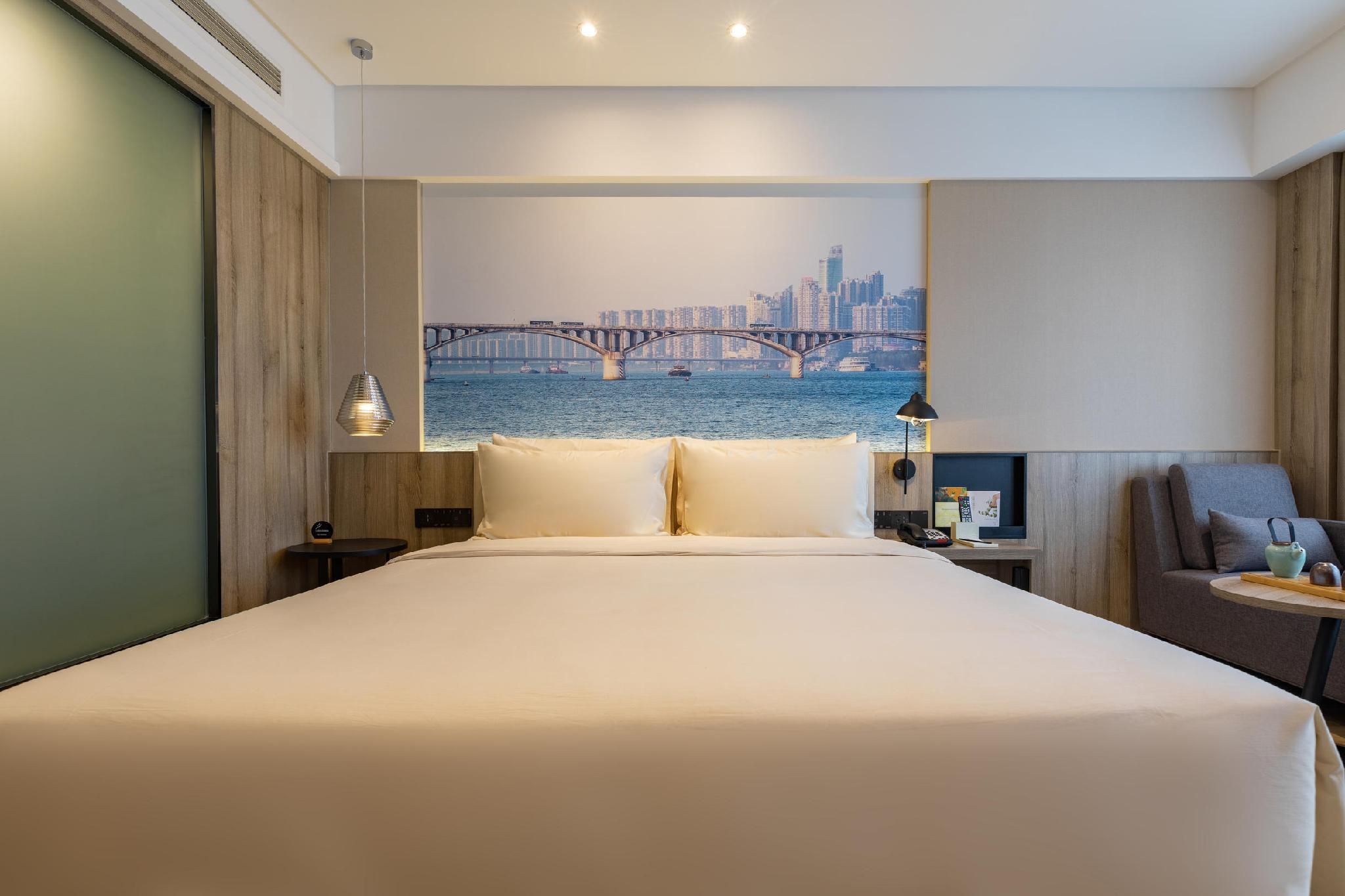 Atour - Superior 1 Bed Room with City View