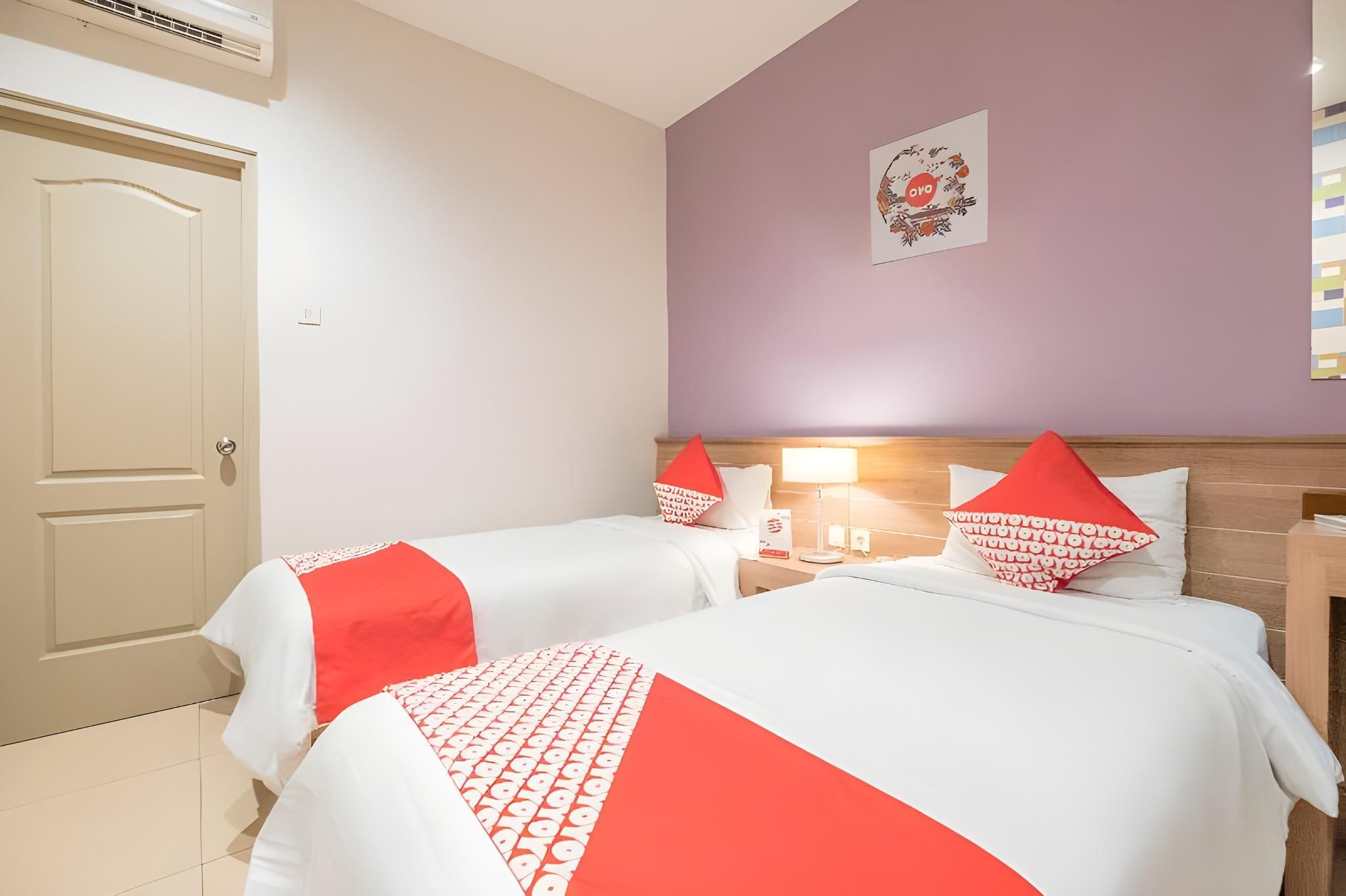 Aswin Hotel Makassar Standard Twin Room 2