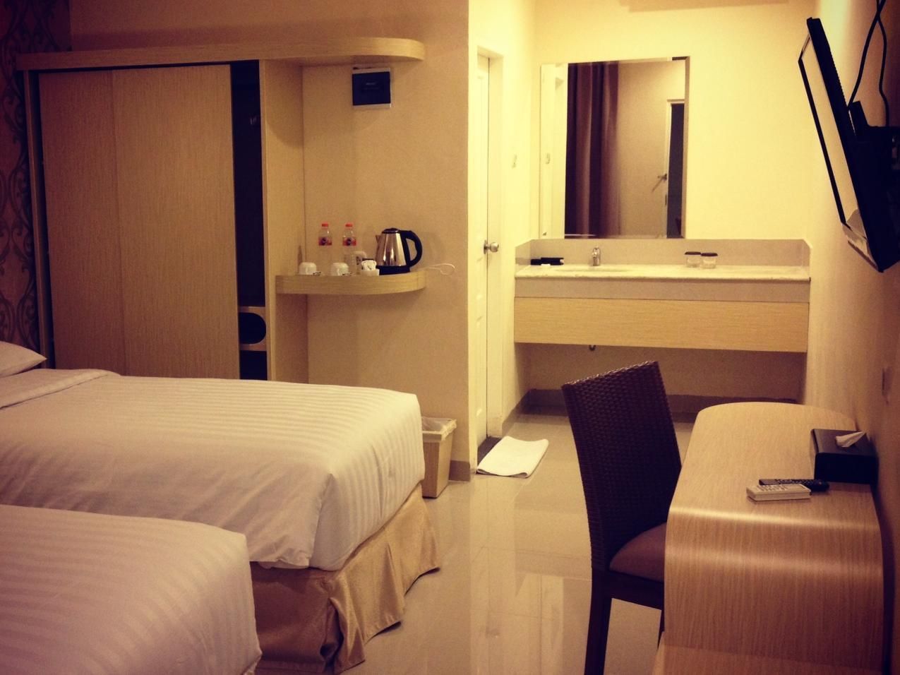 Ramayana Hotel Deluxe 2