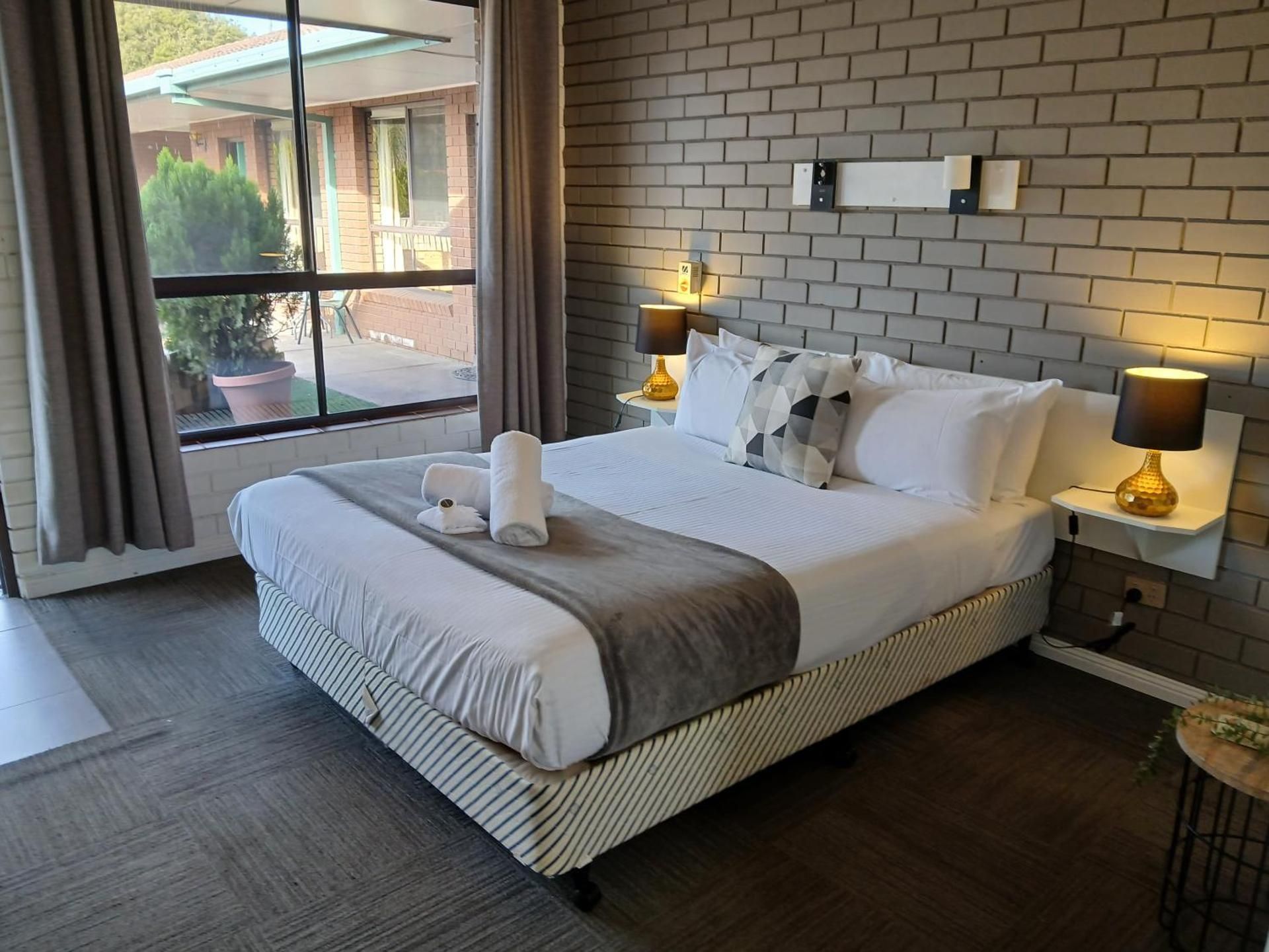 Queen Room