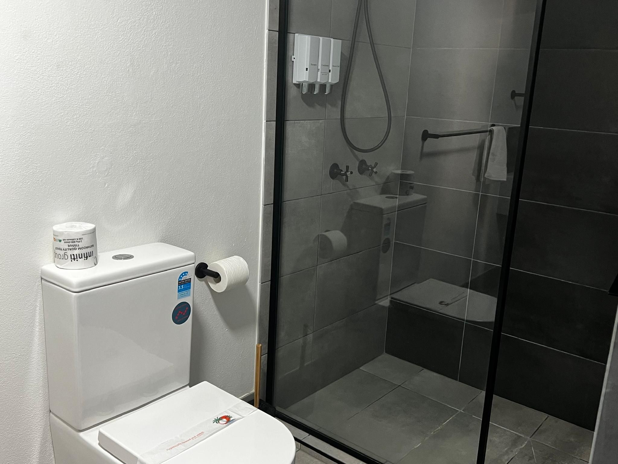 Y Motels Gympie Family 4 People 2