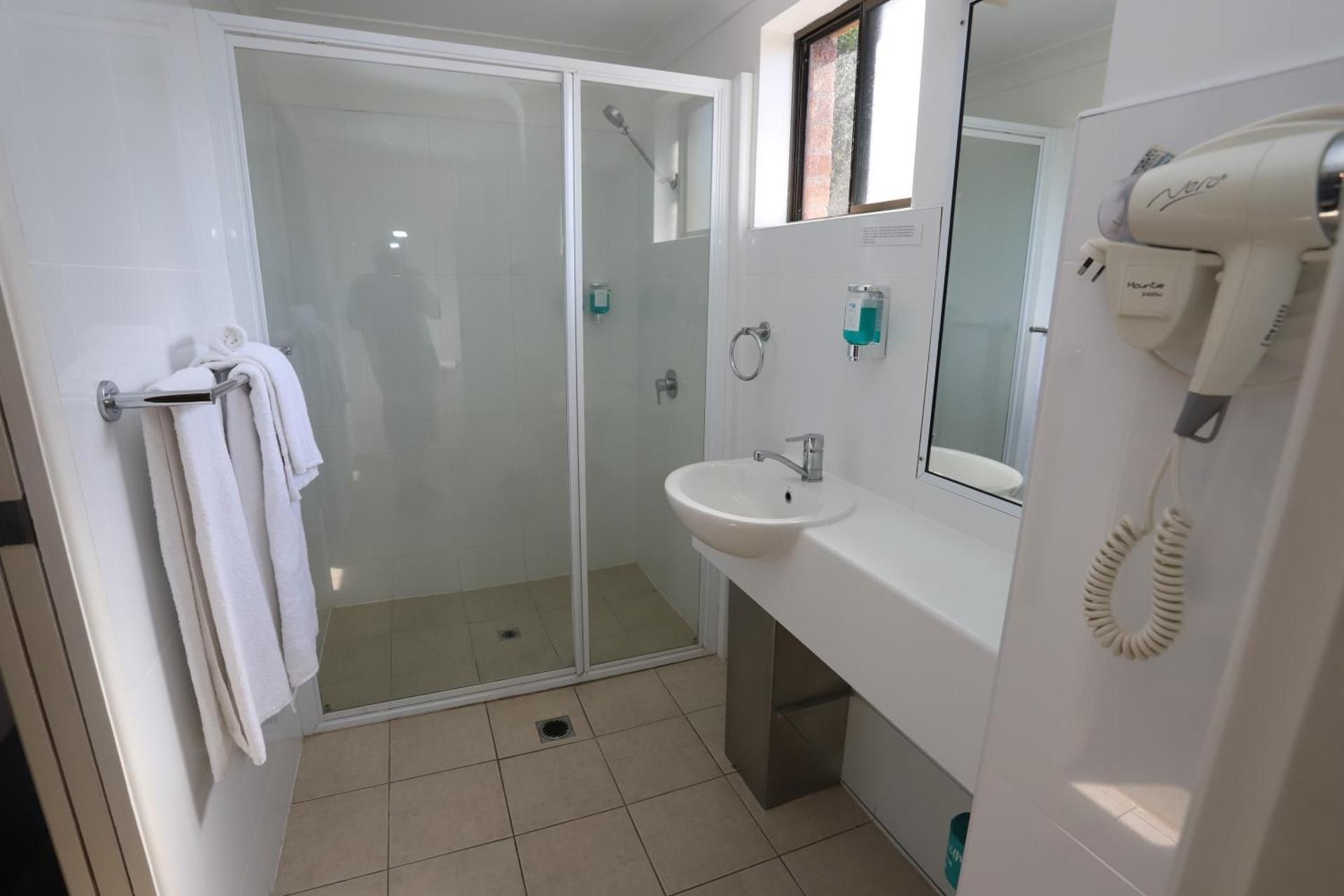 One-Bedroom Suite - Self Contained (No Pets)
