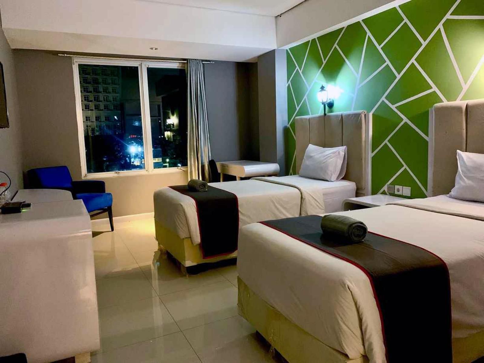 Deluxe Twin Room