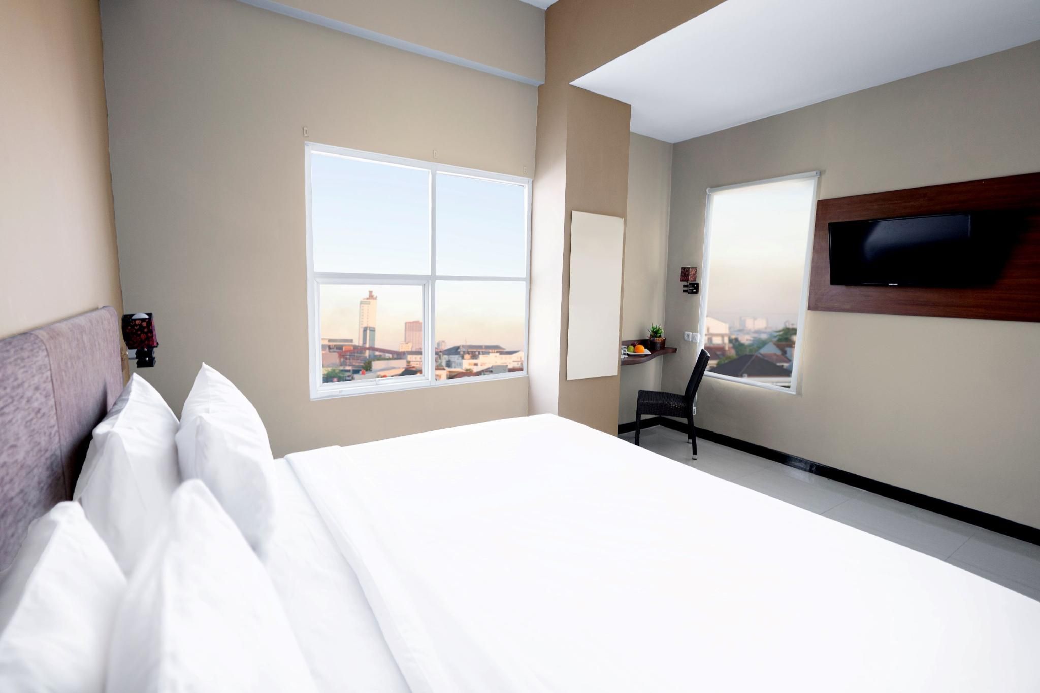 Deluxe City View Room