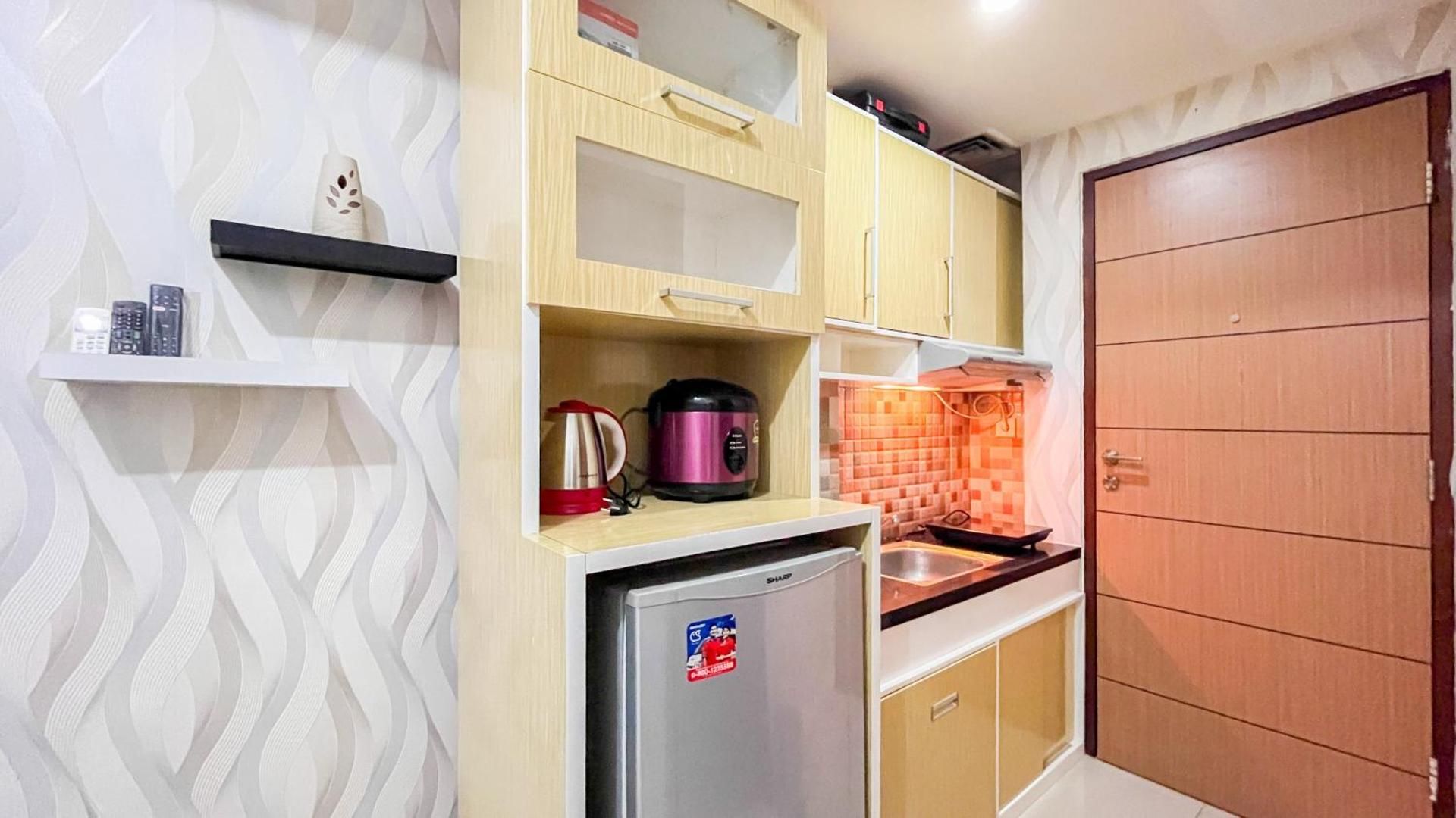 Studio Apartment