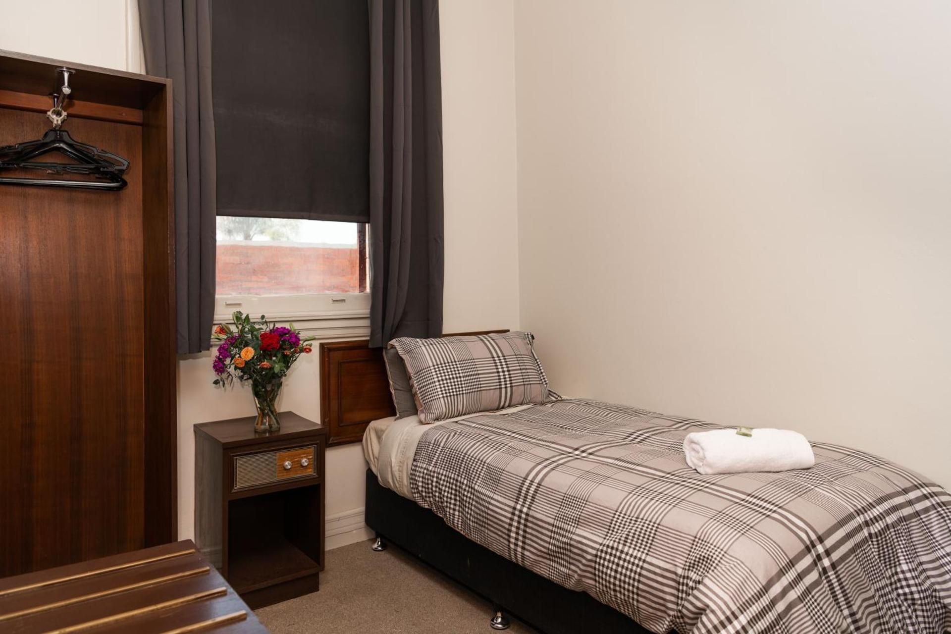 Twin Room with Bathroom