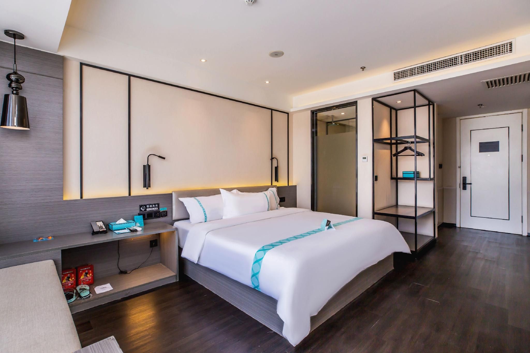 Xana - Deluxe Bed Room