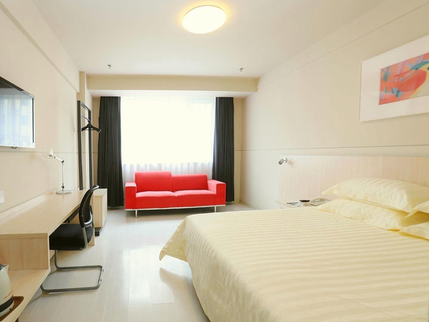 Business Standard Room A