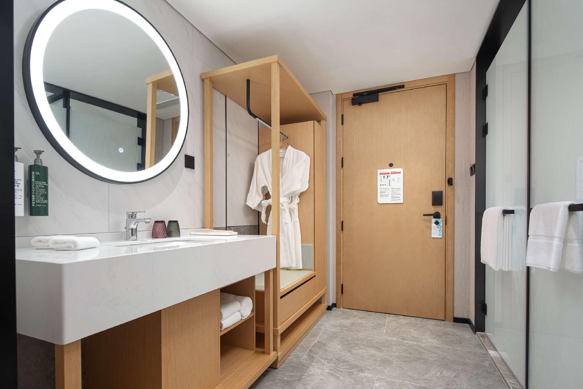 Hilton Garden Inn Chengde Mountain Resort Twin Deluxe Room 3