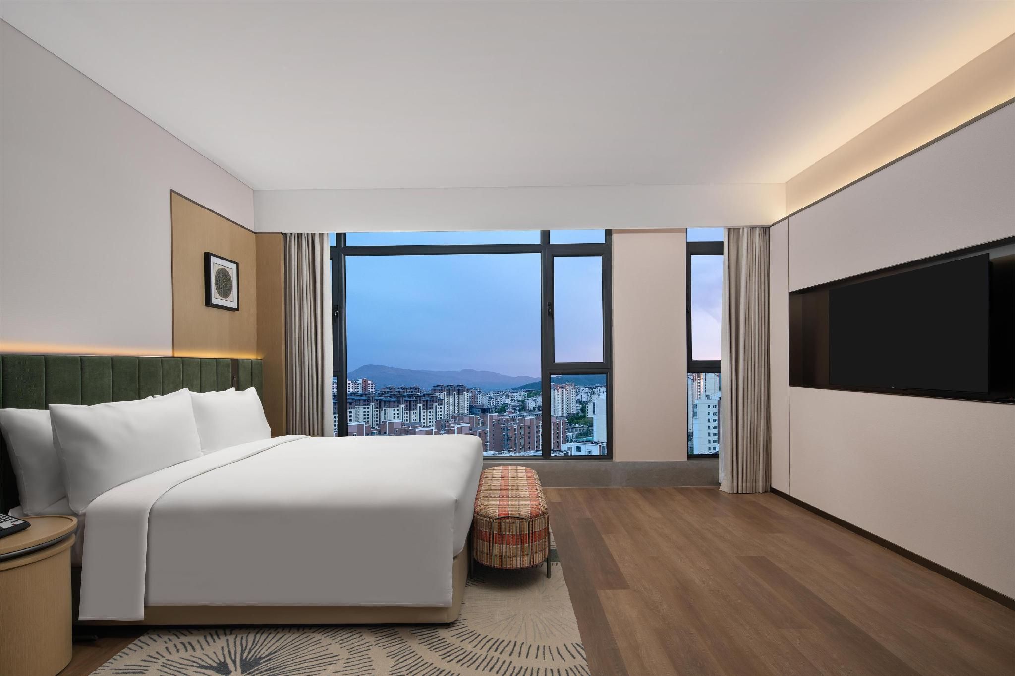 Hilton Garden Inn Chengde High-Tech Zone King Deluxe Room