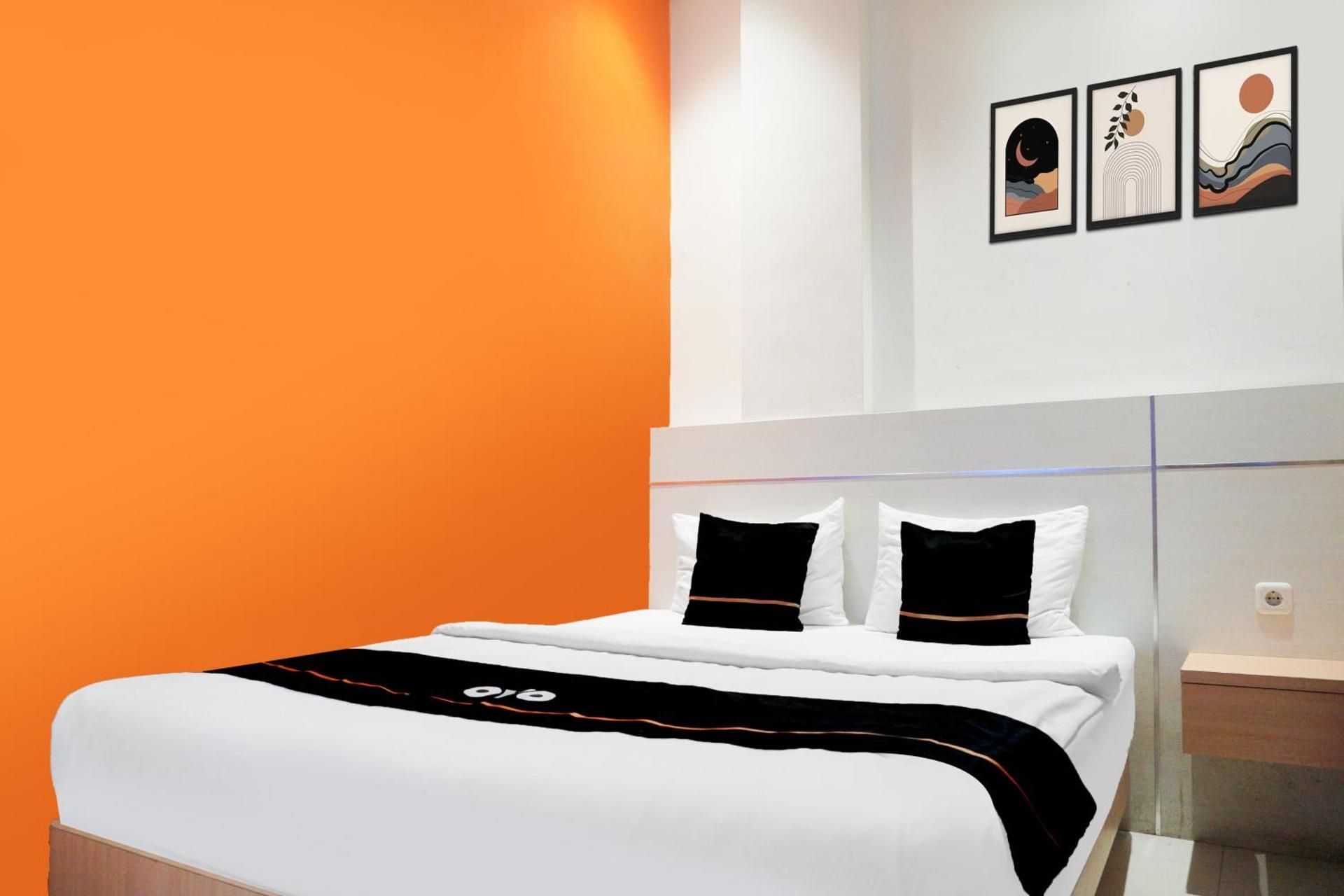 Townhouse Oak Palembang near Palembang Golf Club formerly KR Hotel Standard Double Room 5