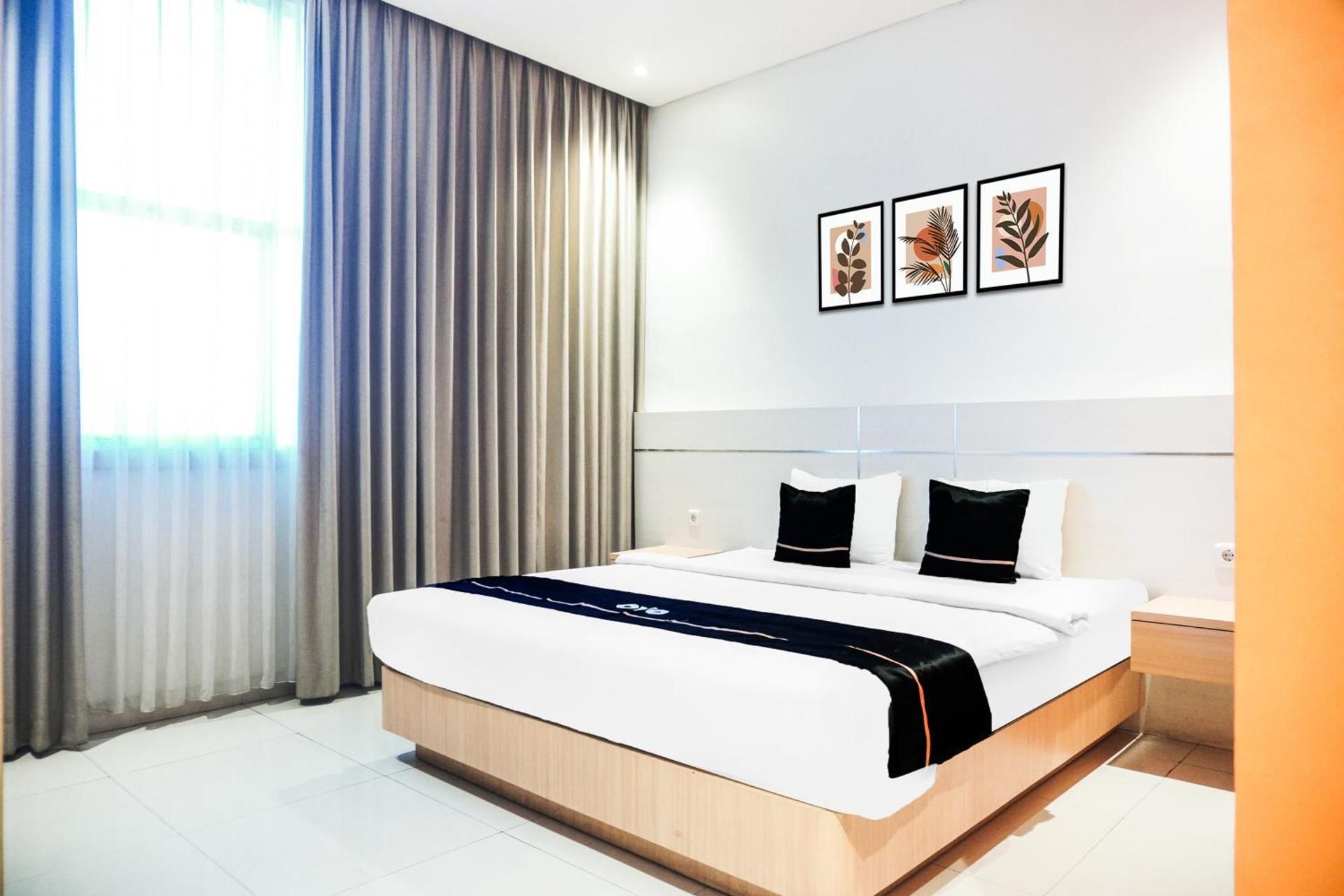 Townhouse Oak Palembang near Palembang Golf Club formerly KR Hotel Deluxe Double Room 5