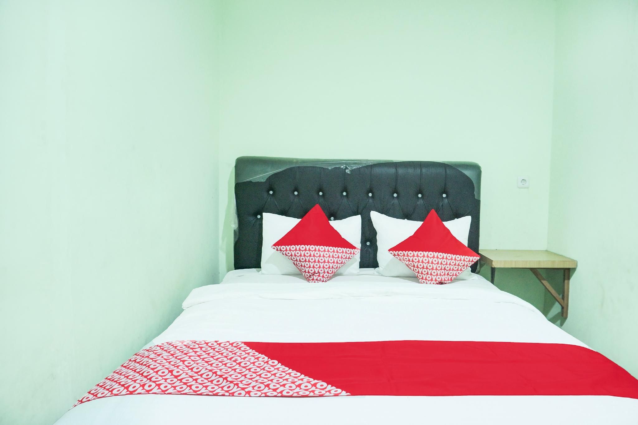 Hotel O Ilir Timur I Near Rsud Siti Fatimah Az-Zahra Formerly Lumendiva Suite Deluxe Double 3