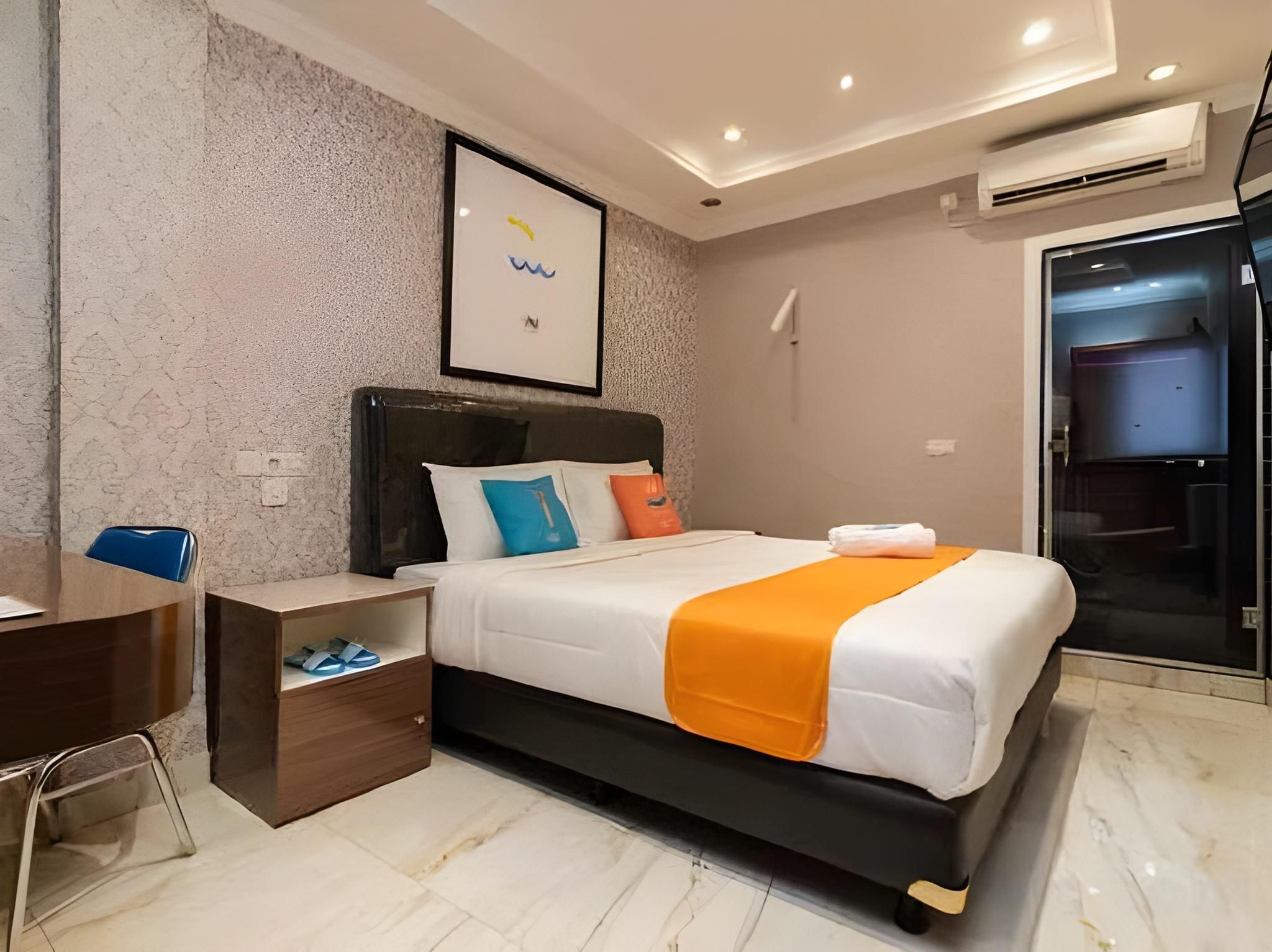 Executive Room 