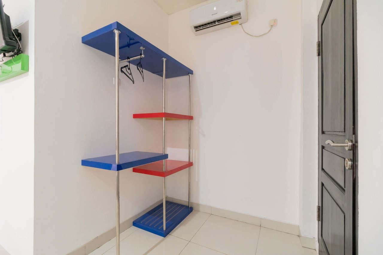 Urbanview Hotel Ephe Palembang by RedDoorz Promotion Room 3