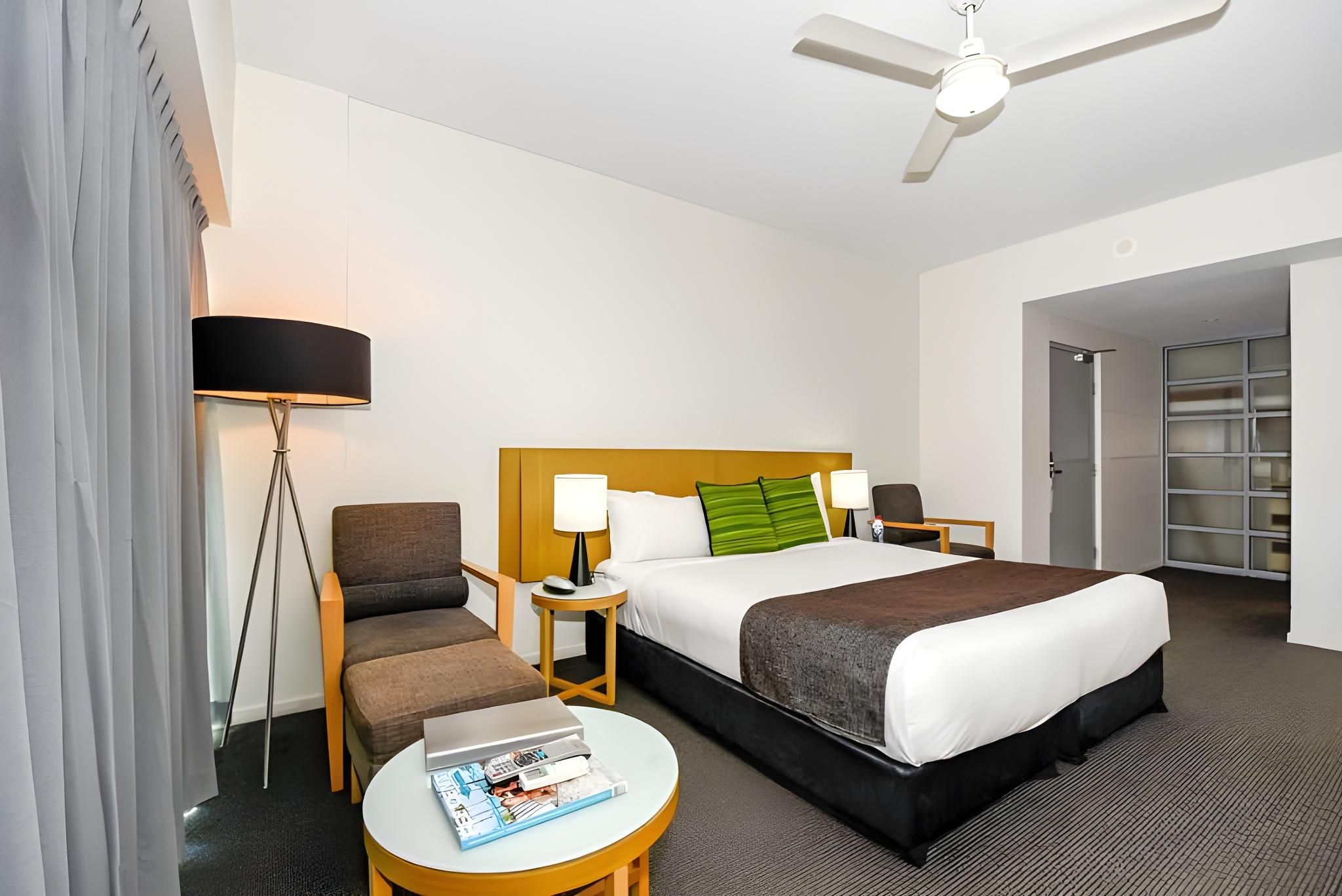 Hotel Room City View