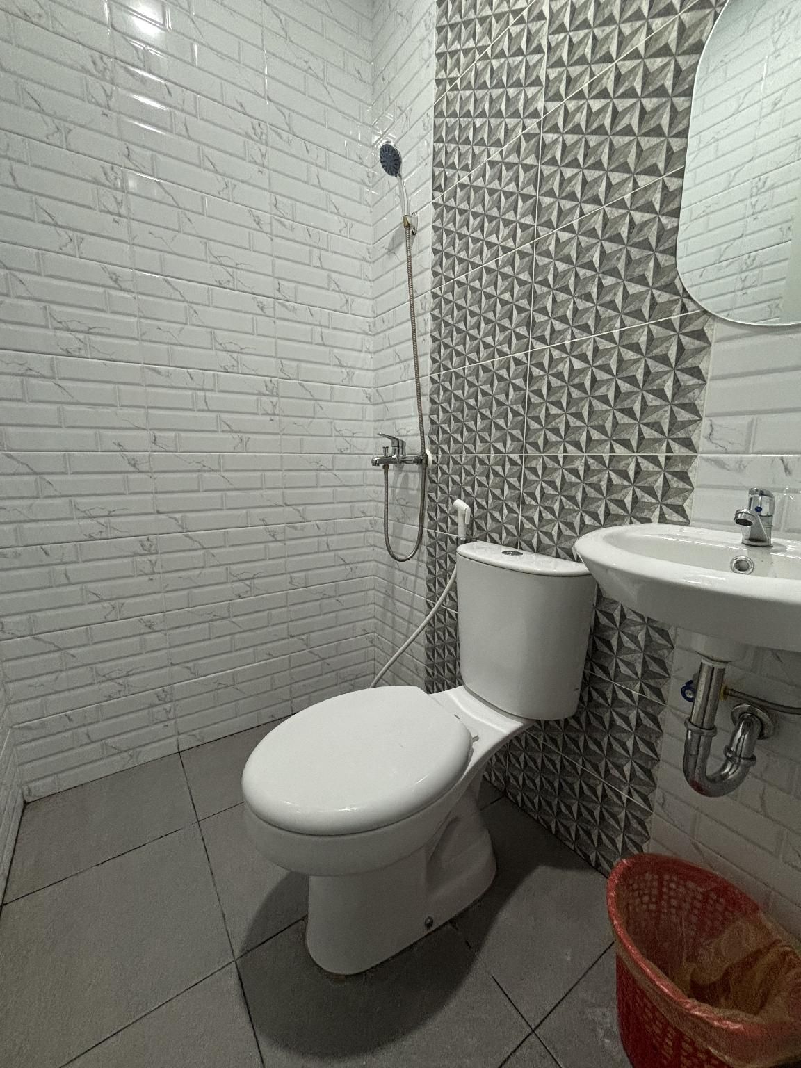 AJ kost & homestay Standard - 1 Bed Queen Non-Smoking 3