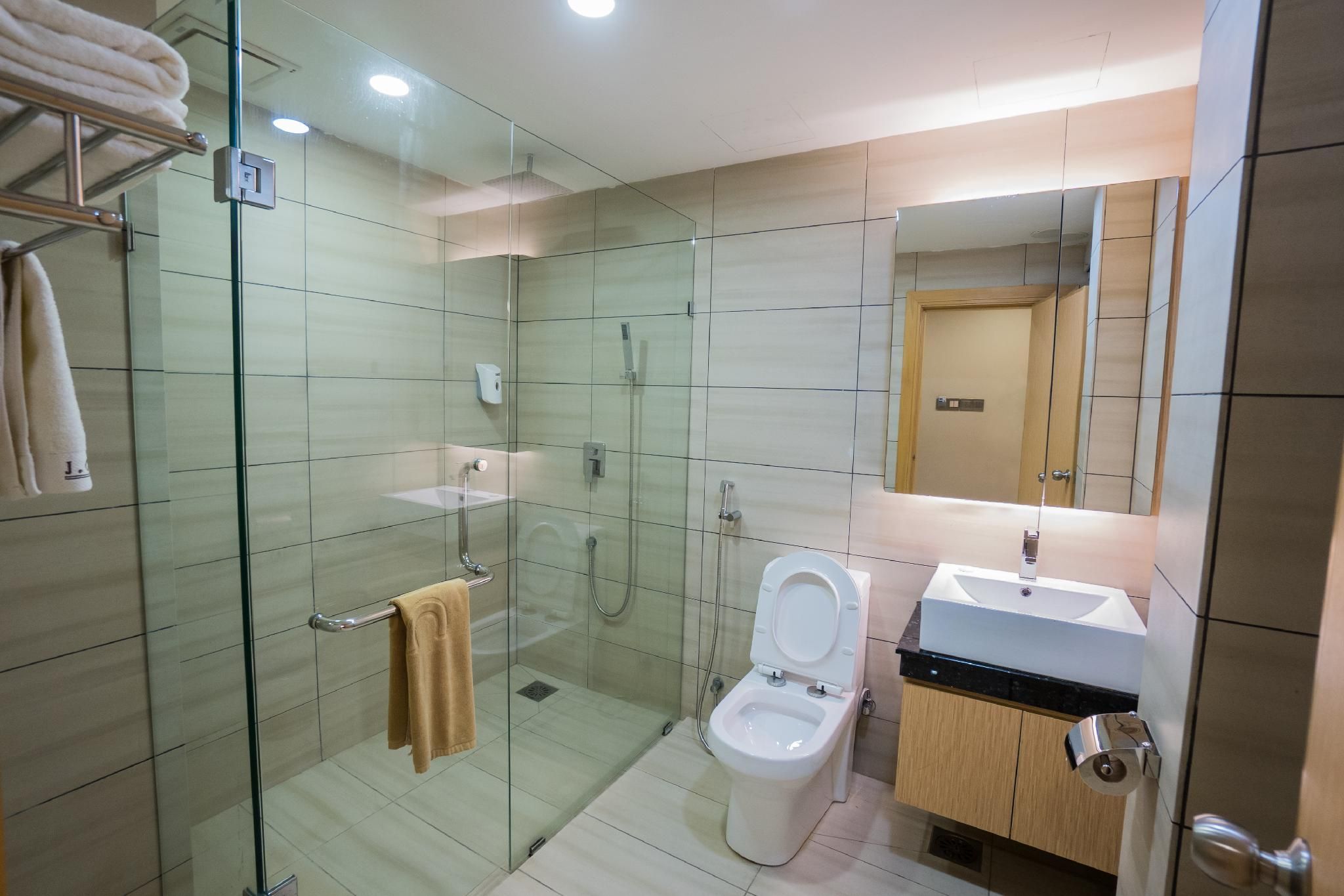 JC Mark Hotel Studio Room 2