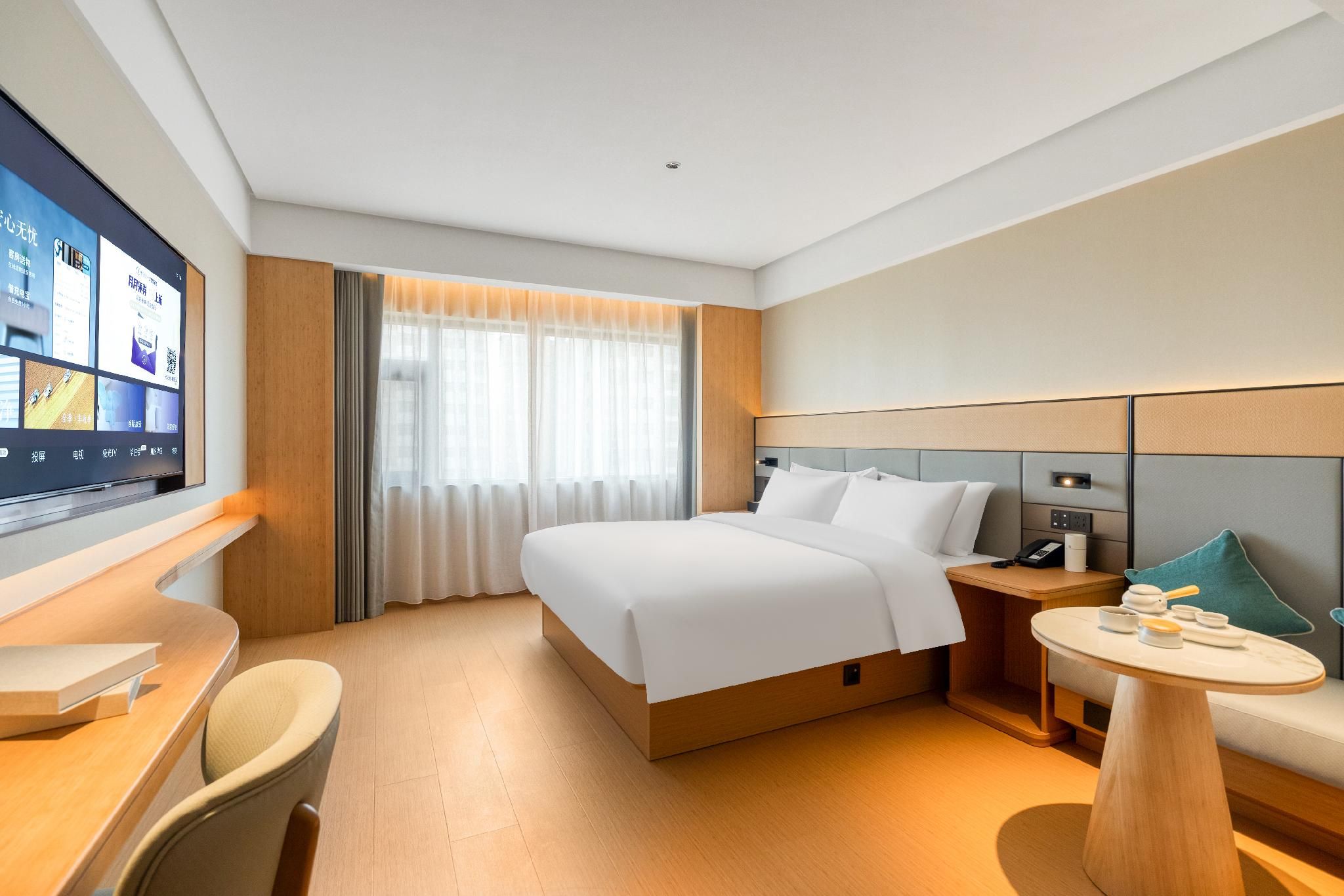 Huazhu - Superior BedRoom