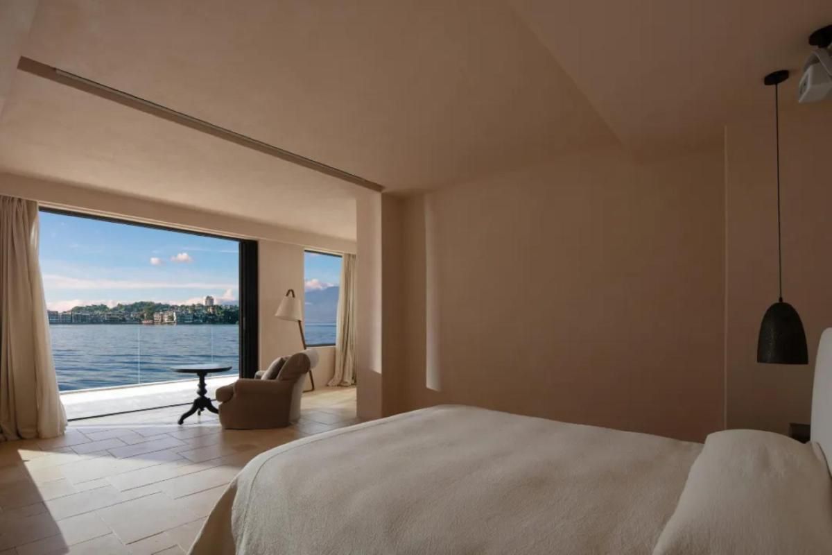Deluxe Double Room with Bath