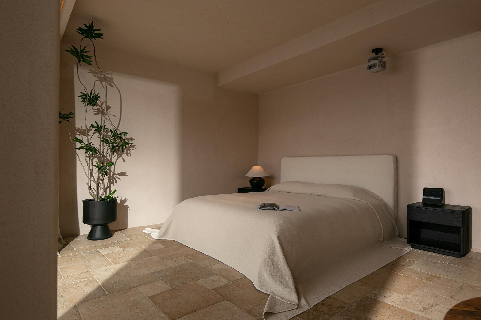 King Suite Room
