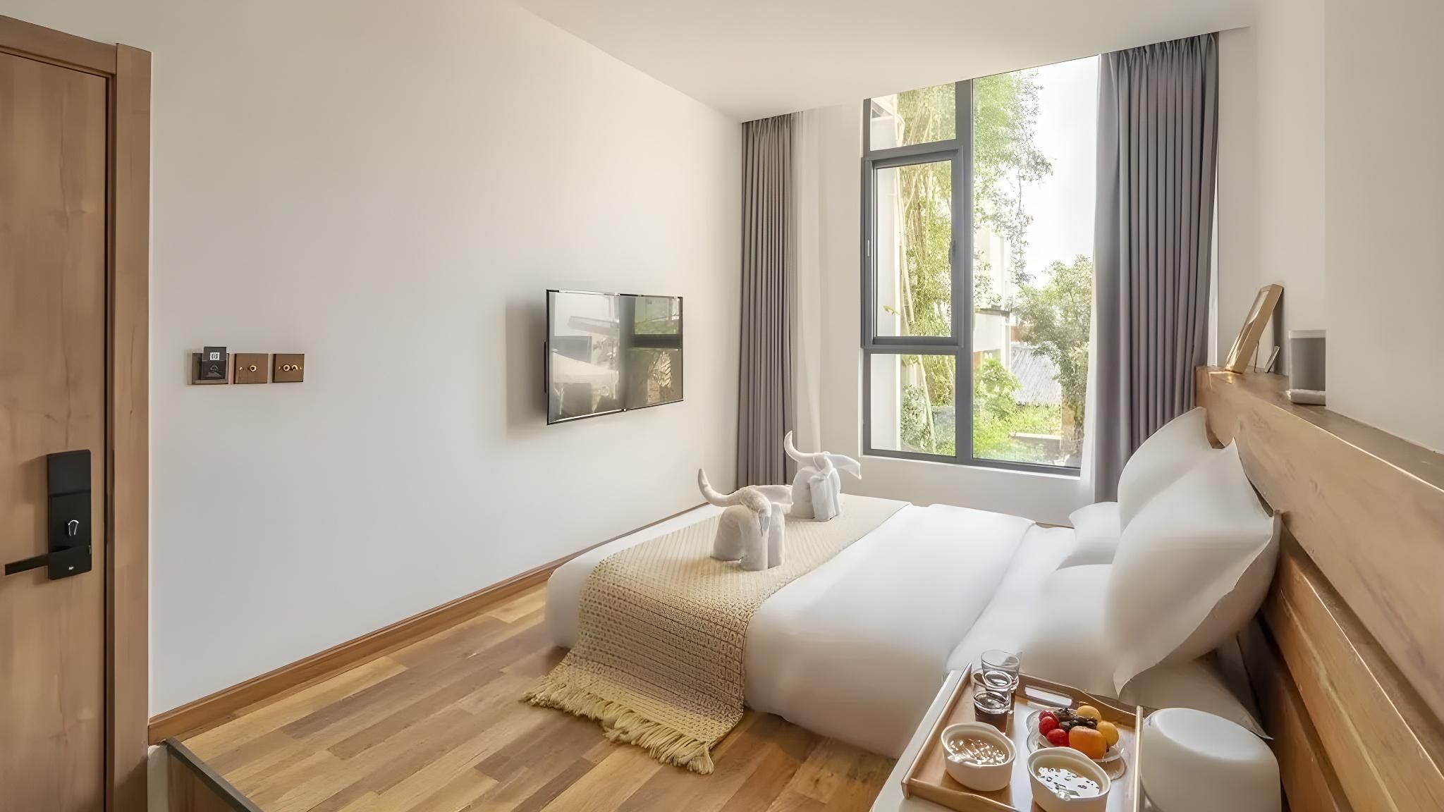 Tatami Queen Room
