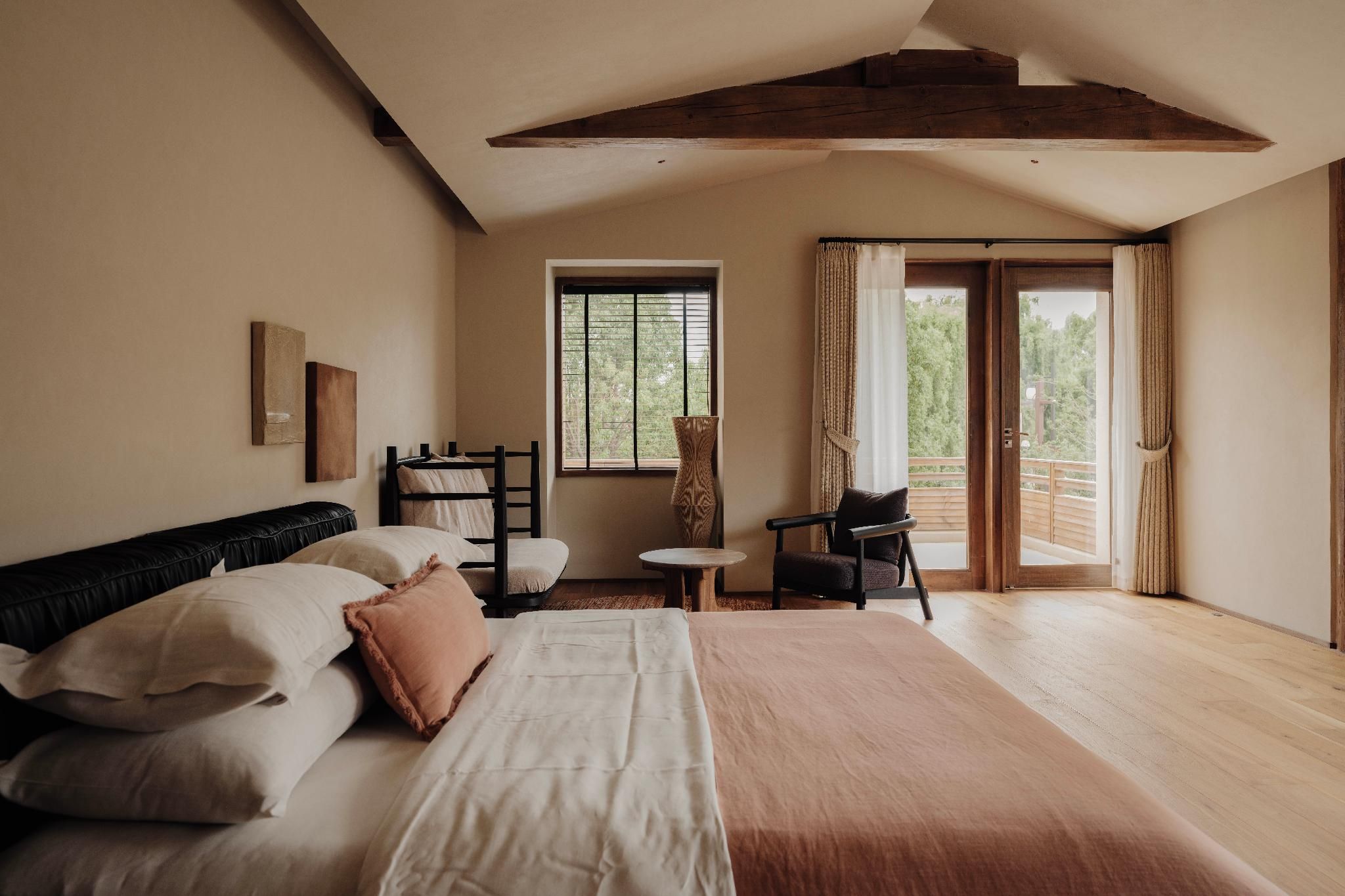 Garden View King Room with Terrace