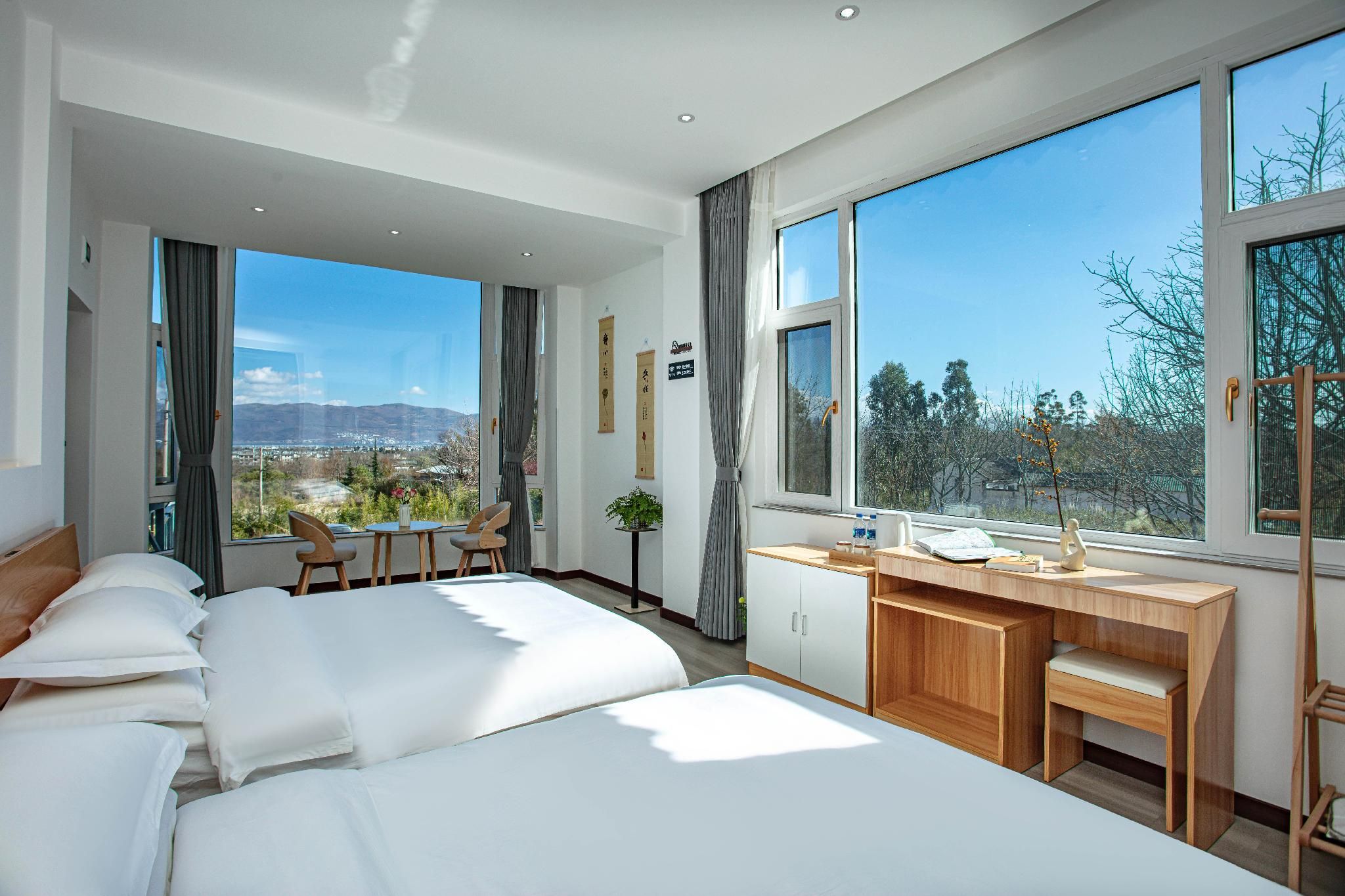 Landscape Twin Room