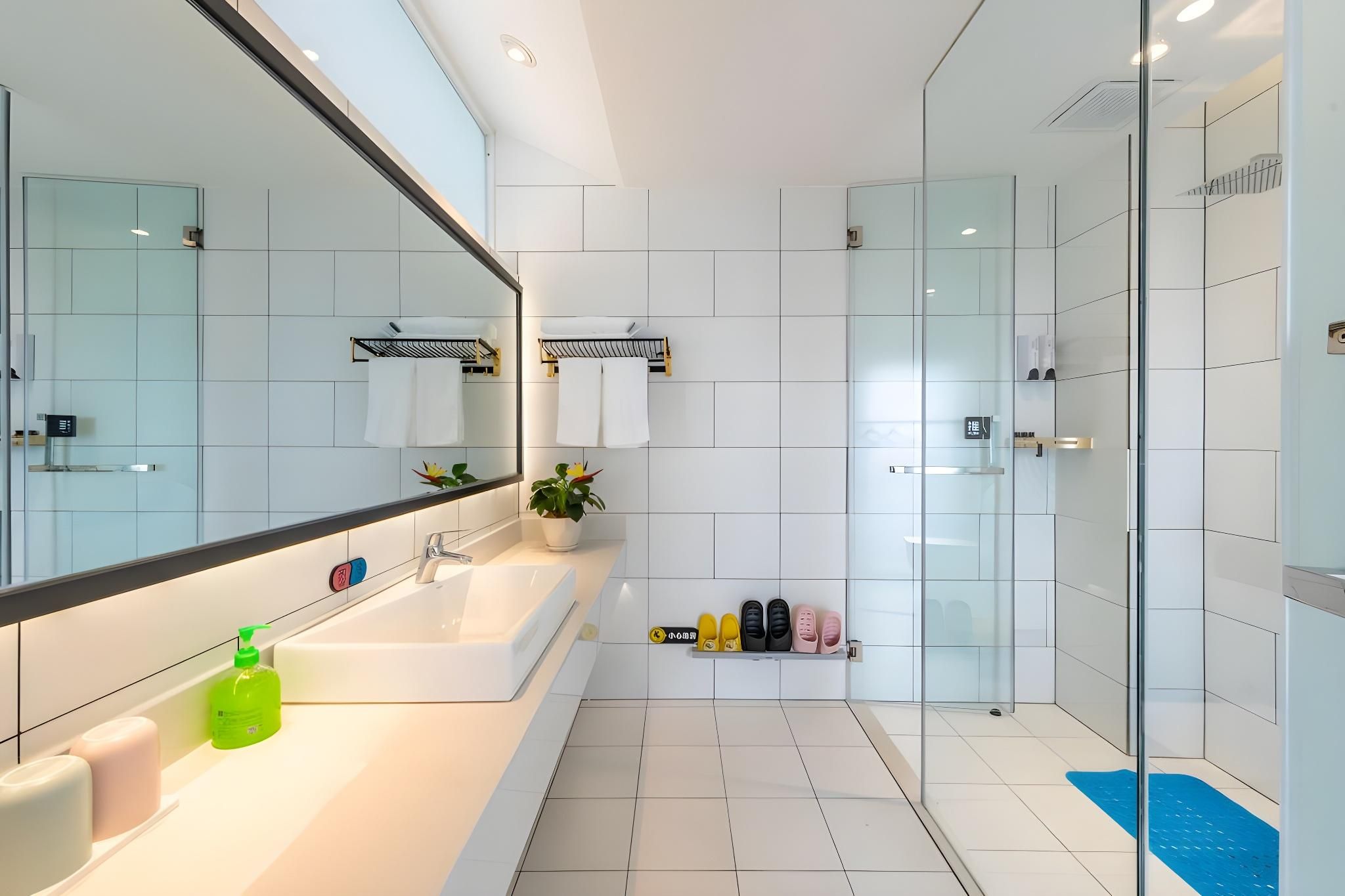 Double Room with View