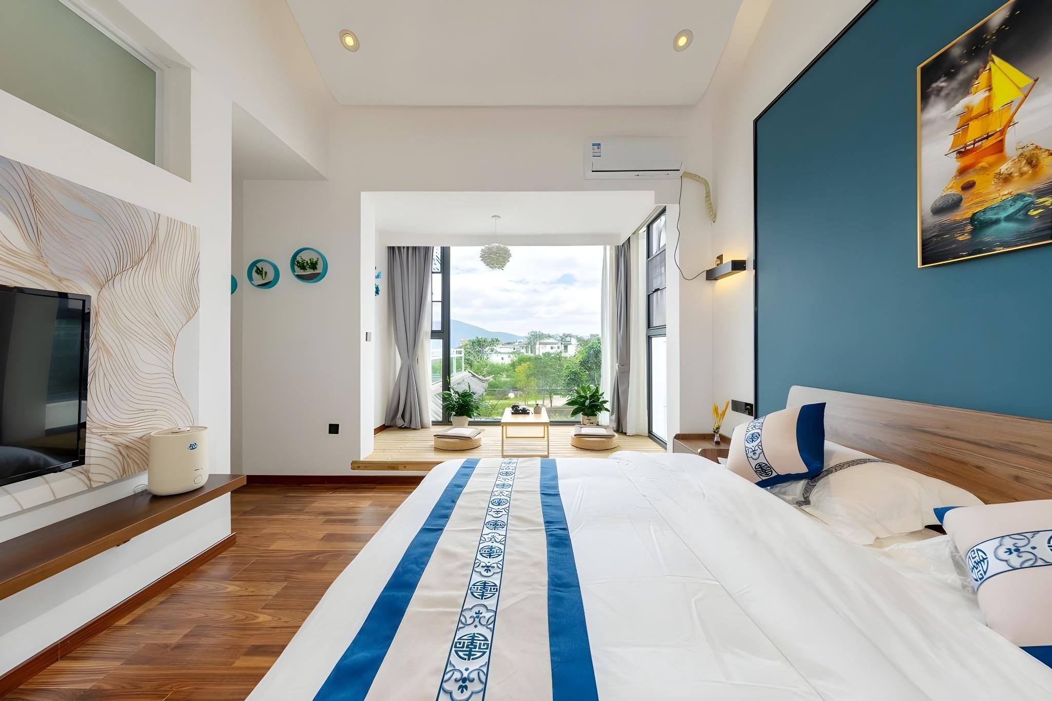 Double Room with View