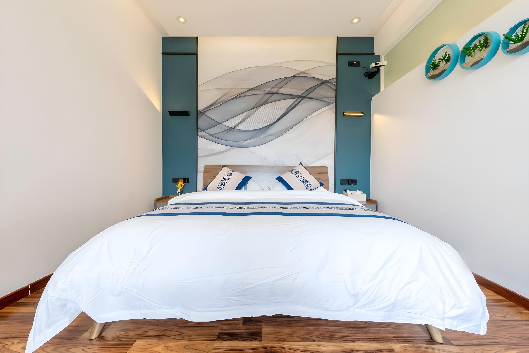 Floral Dali West Beach Xiaoyin Seaview Inn Garden King 2