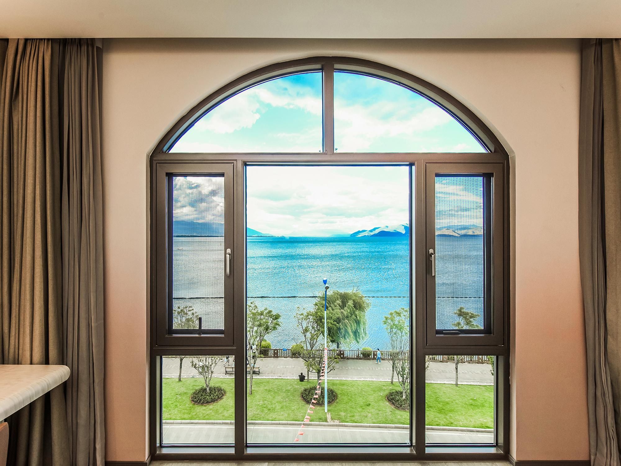 Huazhu - Superior Bed Room With Sea View