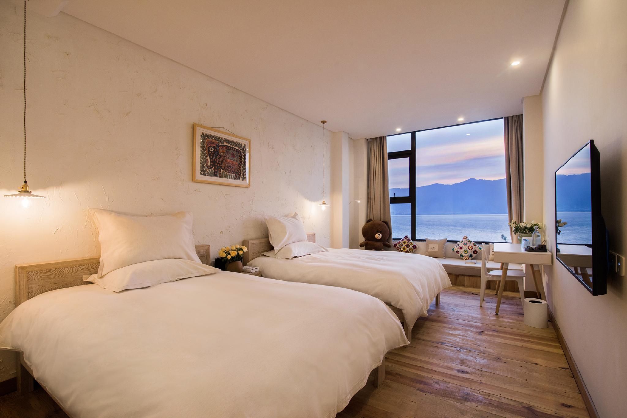 Twin Room with Sea View