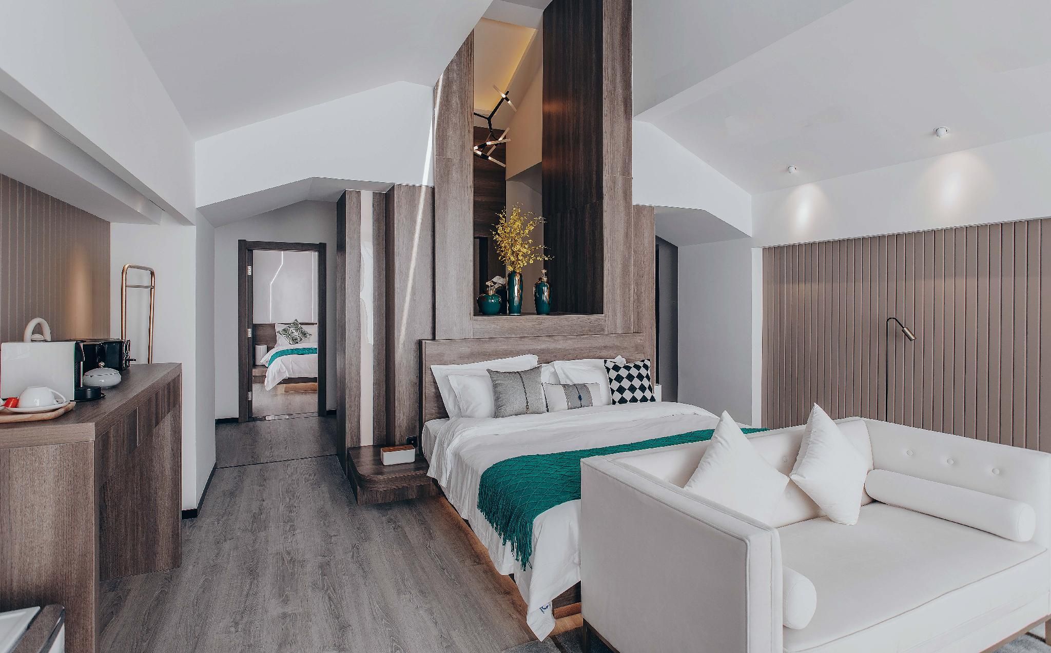 2-Bedroom Express Suite