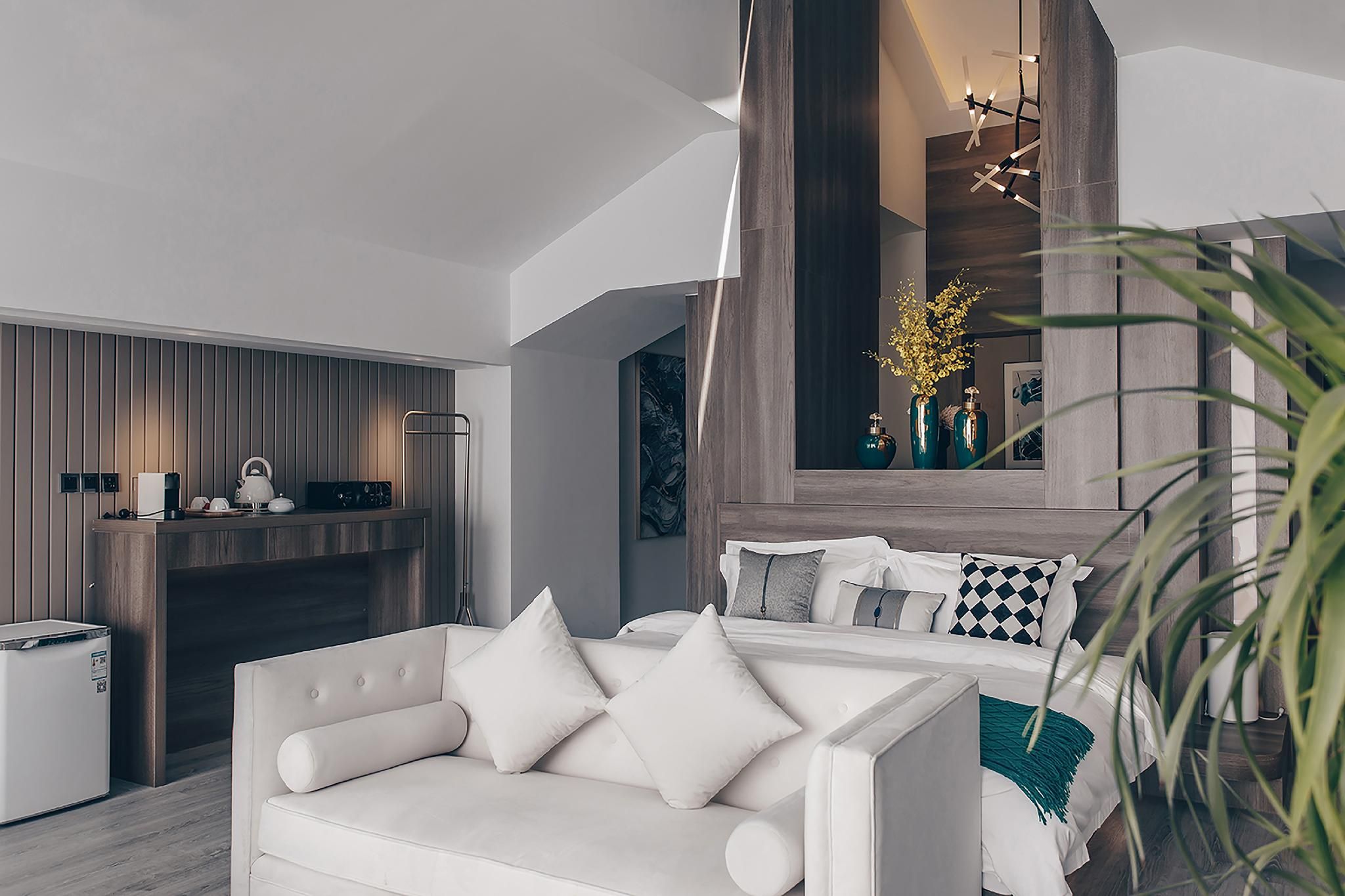 2-Bedroom Express Suite
